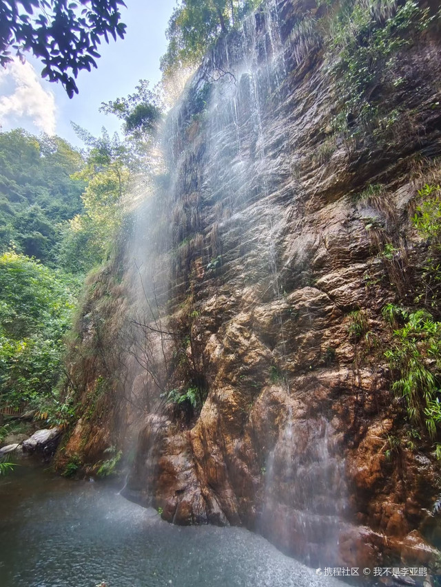 黄金沟生态旅游景区图片