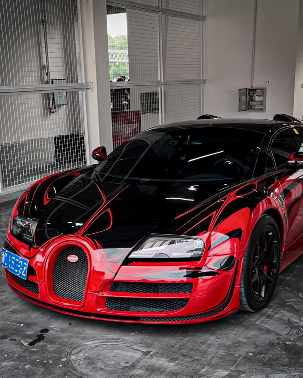 国内唯一一台敞篷布加迪 w16缸的超级猛兽