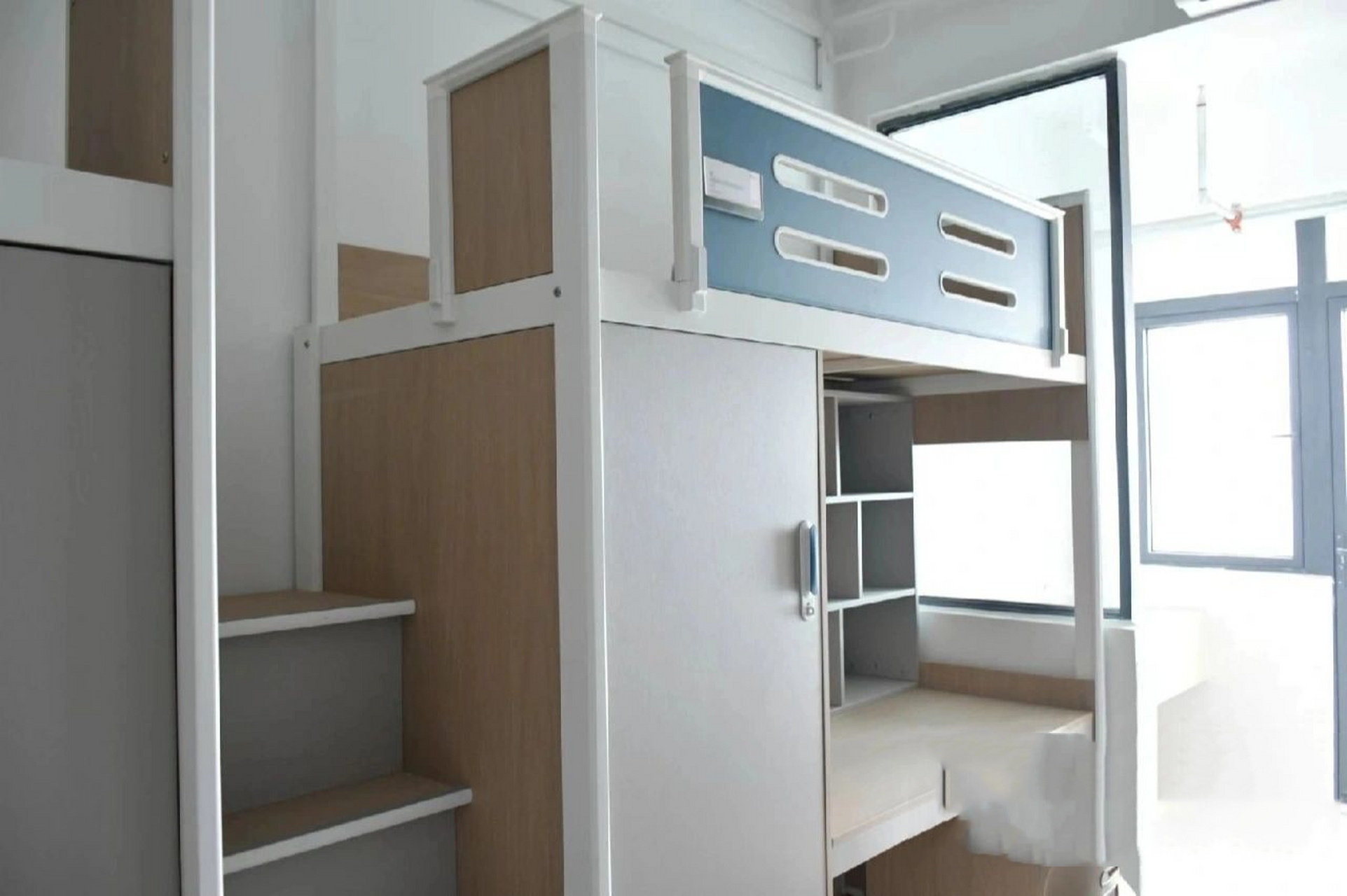 安徽医科大学临床医学院 新生有任何问题都可以直接找校园百晓生欧