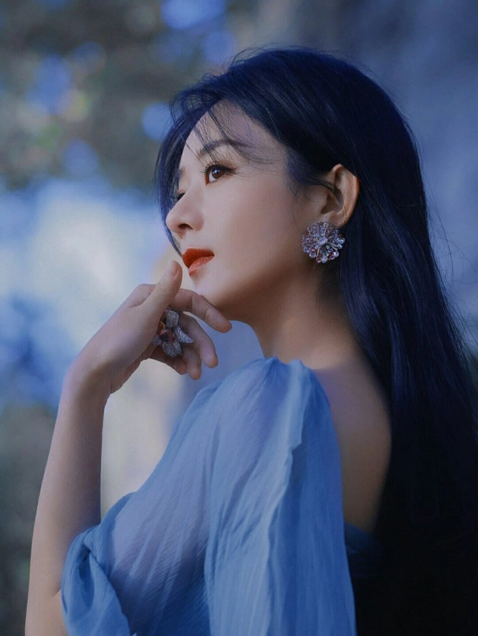 这一组温柔蓝色系的赵丽颖背景图超可的!
