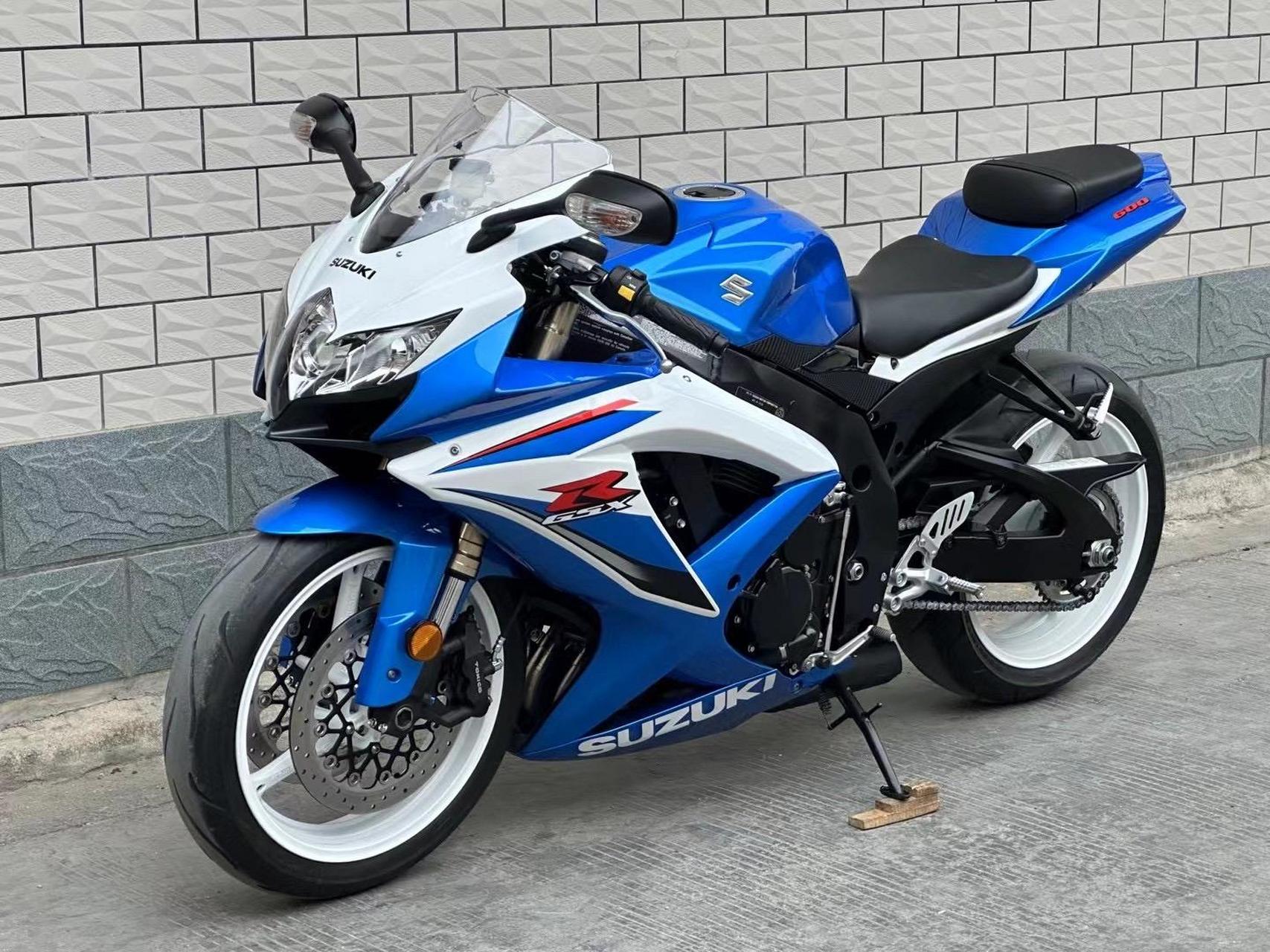 过两天即将到店俗称矮子乐2008年 铃木gsxr600 k8 小r 莲花灯 原板原