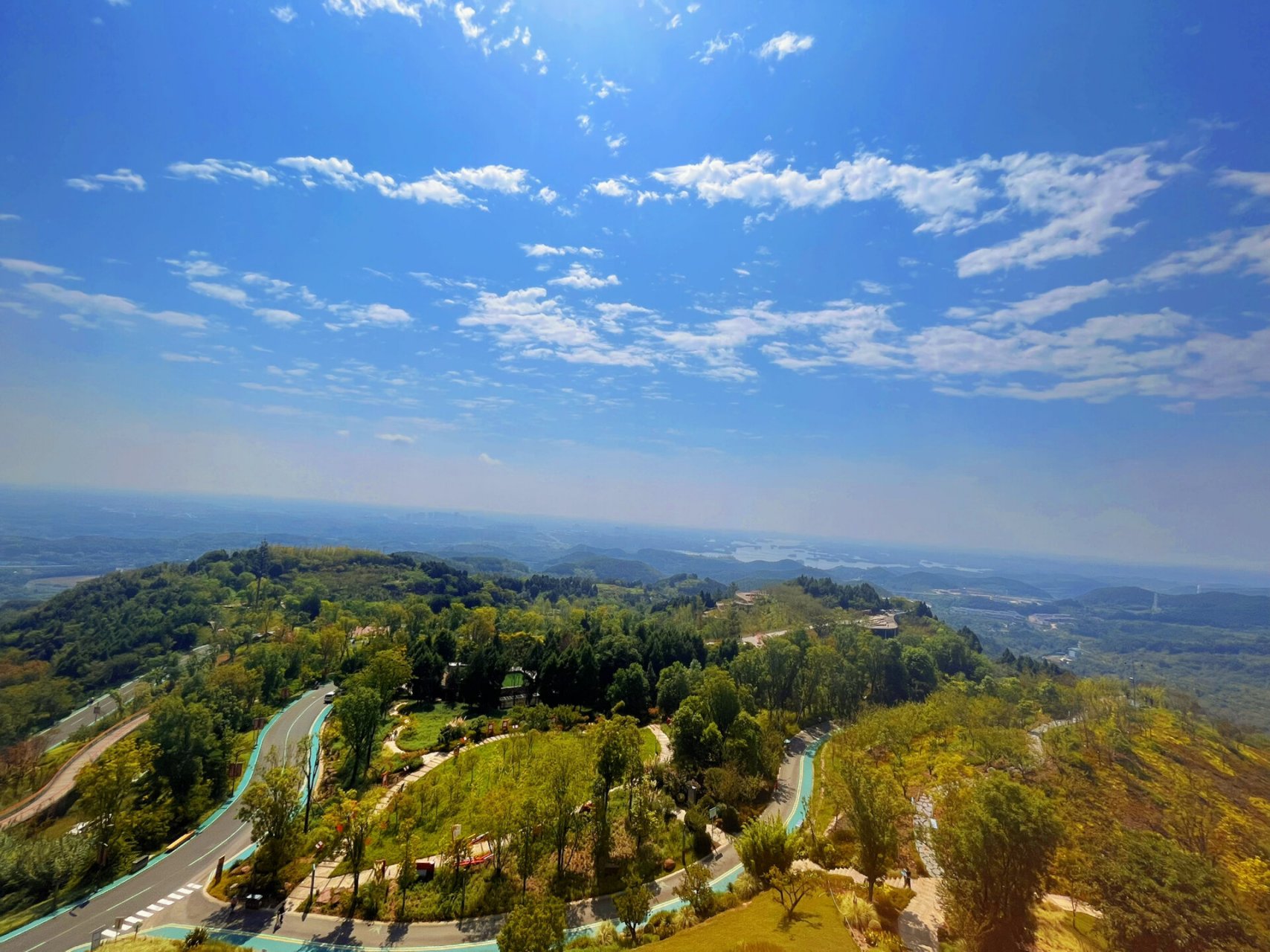 成都遛娃|4a景区无门票77风景宜人步行友好 新晋打卡地:龙泉山森林