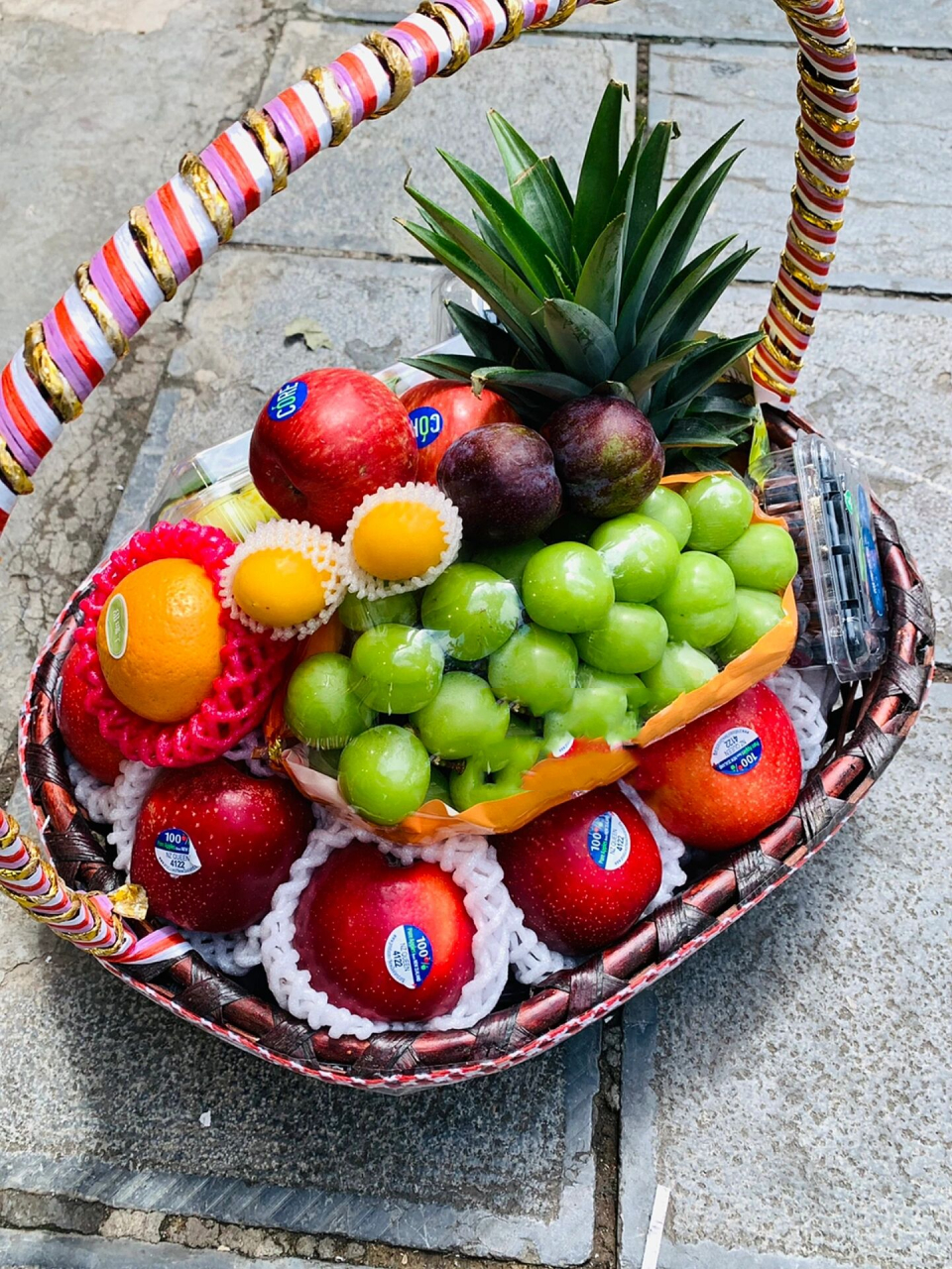 水果店的日常之装果篮    楚雄的宝子们,走亲戚,送礼,看病人装果篮叫