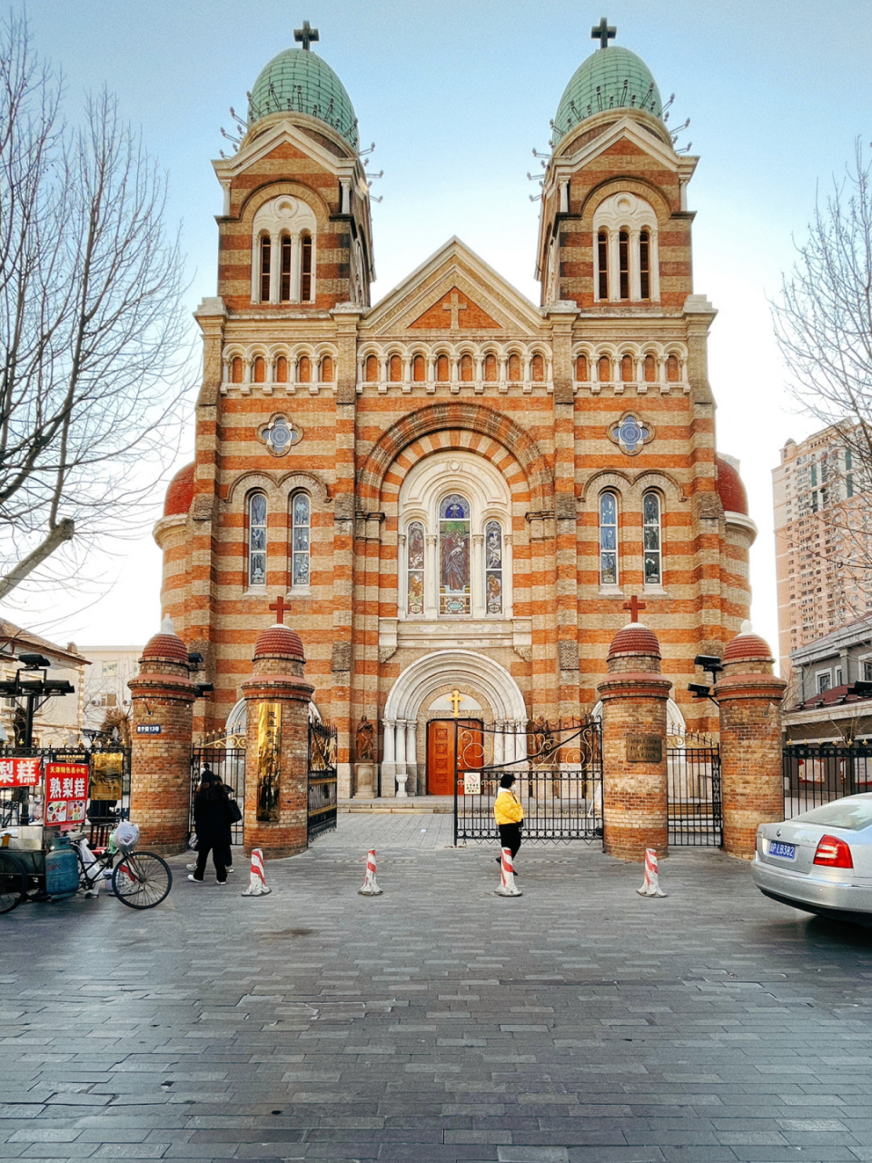 小巴黎圣母院|天津西开教堂|开放啦 天津西开教堂建筑平面呈拉丁"十"