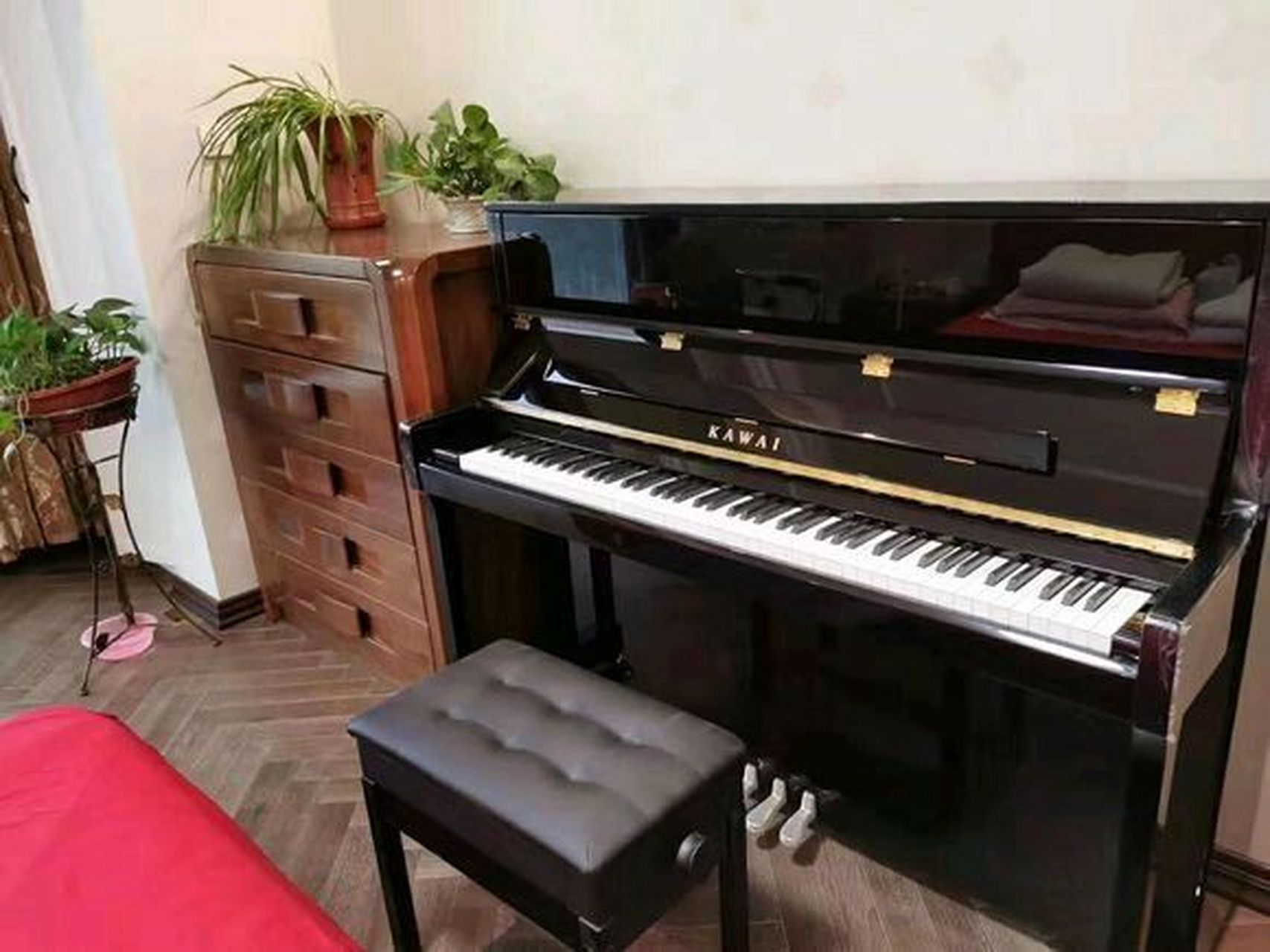 钢琴摆放须知 钢琴应该摆放在什么位置呢?