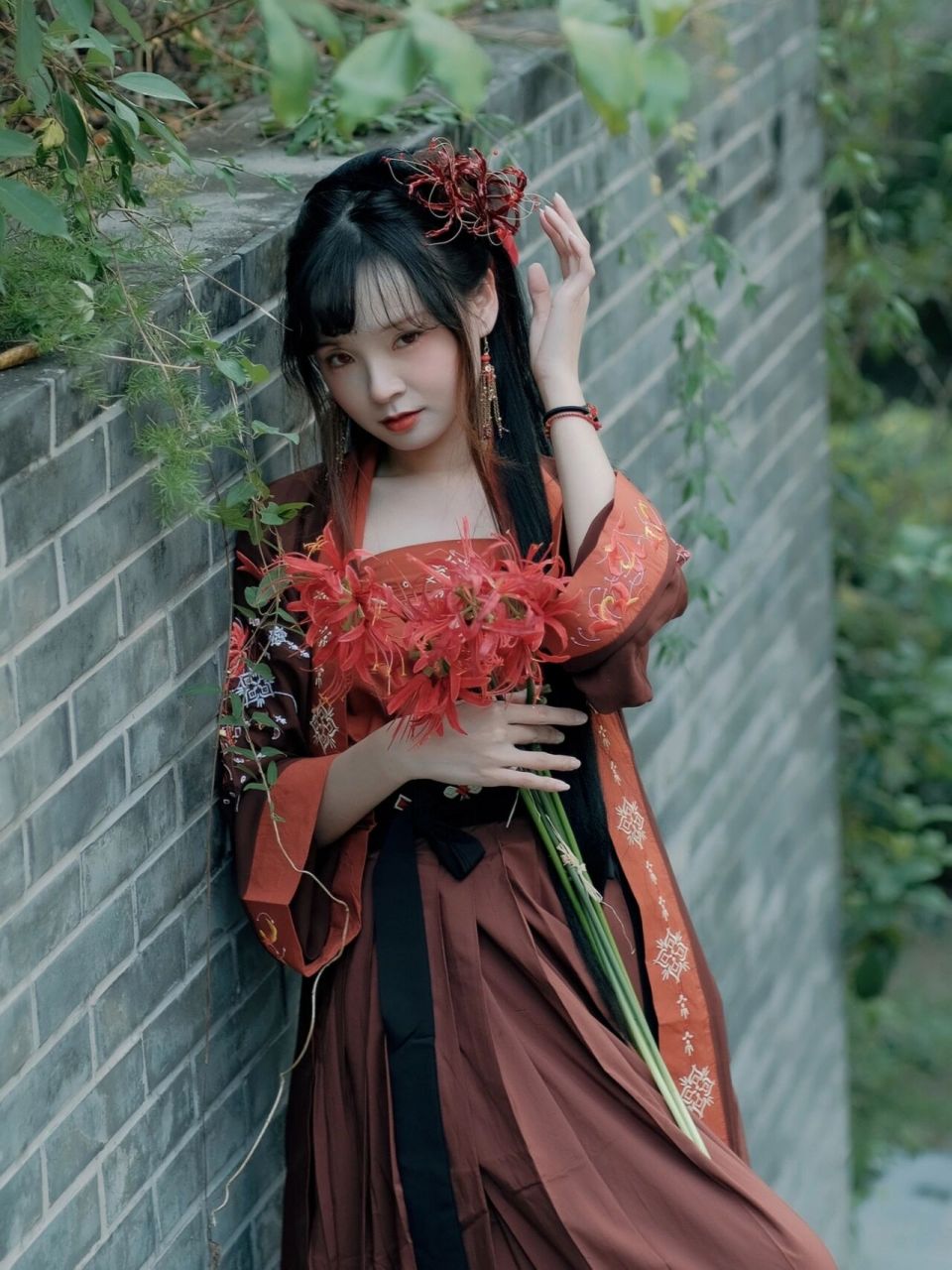 深圳约拍‖彼岸花宋制汉服-花谷子 忘川河畔,花开荼靡.