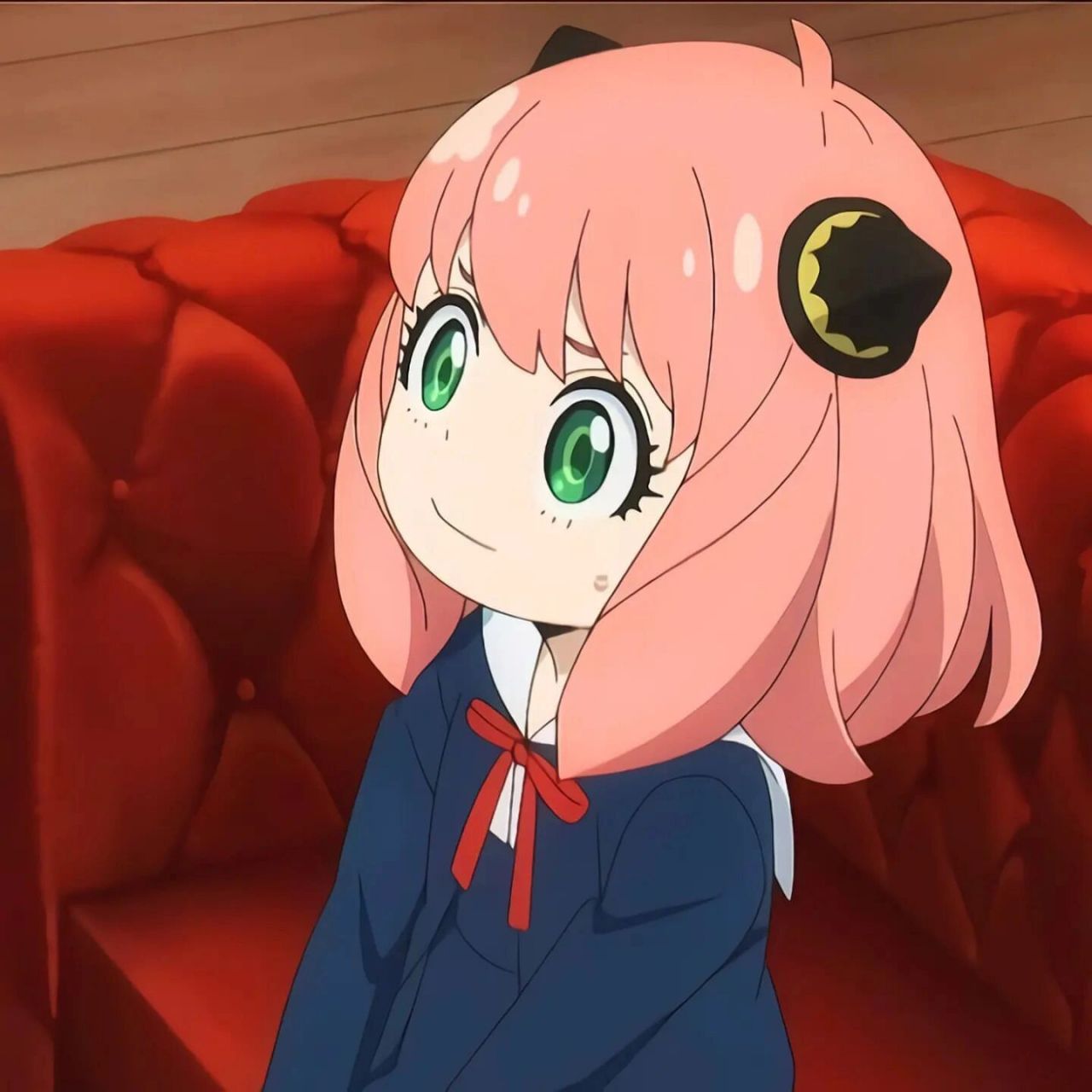 《间谍过家家》阿妮亚头像壁纸图片 哇卡哇卡