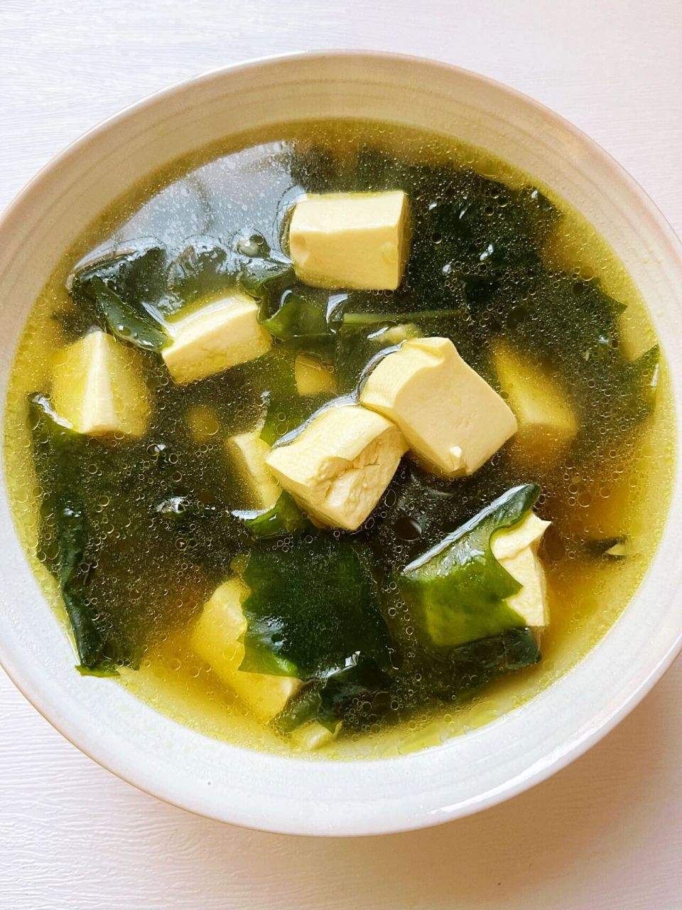 裙带菜豆腐汤 | 低脂低卡,营养美味 这是我最爱喝的一个汤,简单好做