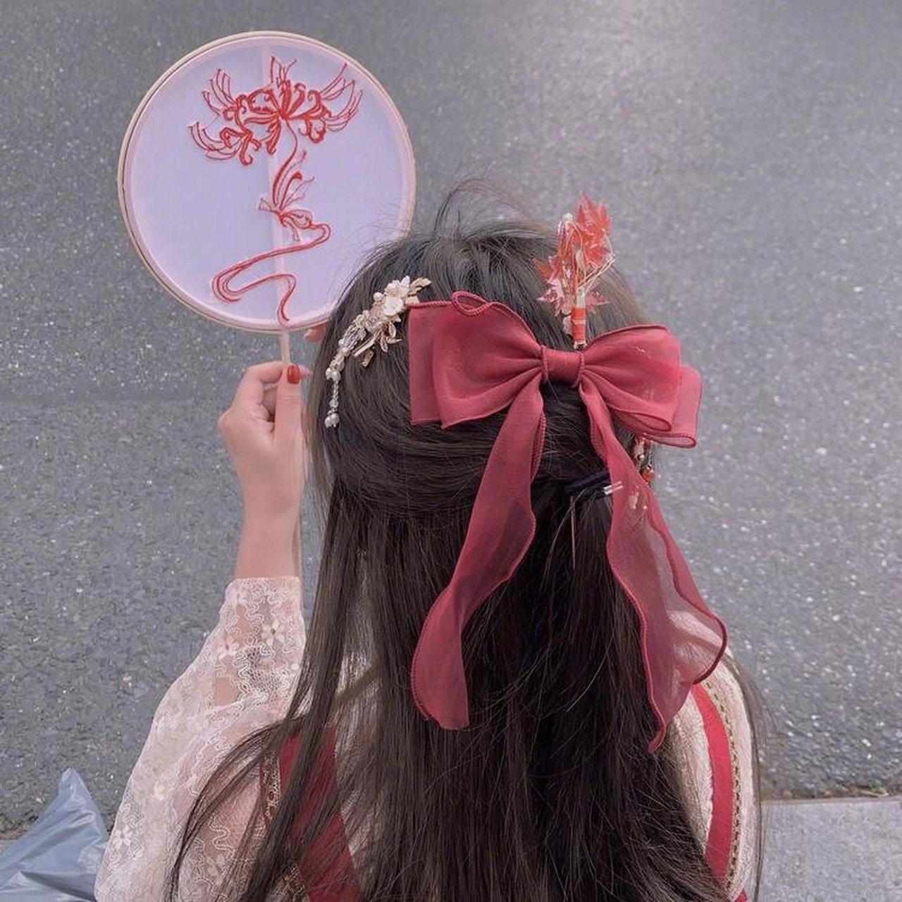 古风背影杀头像来袭! 初见已是惊鸿一瞥 ,重逢是始料未及.