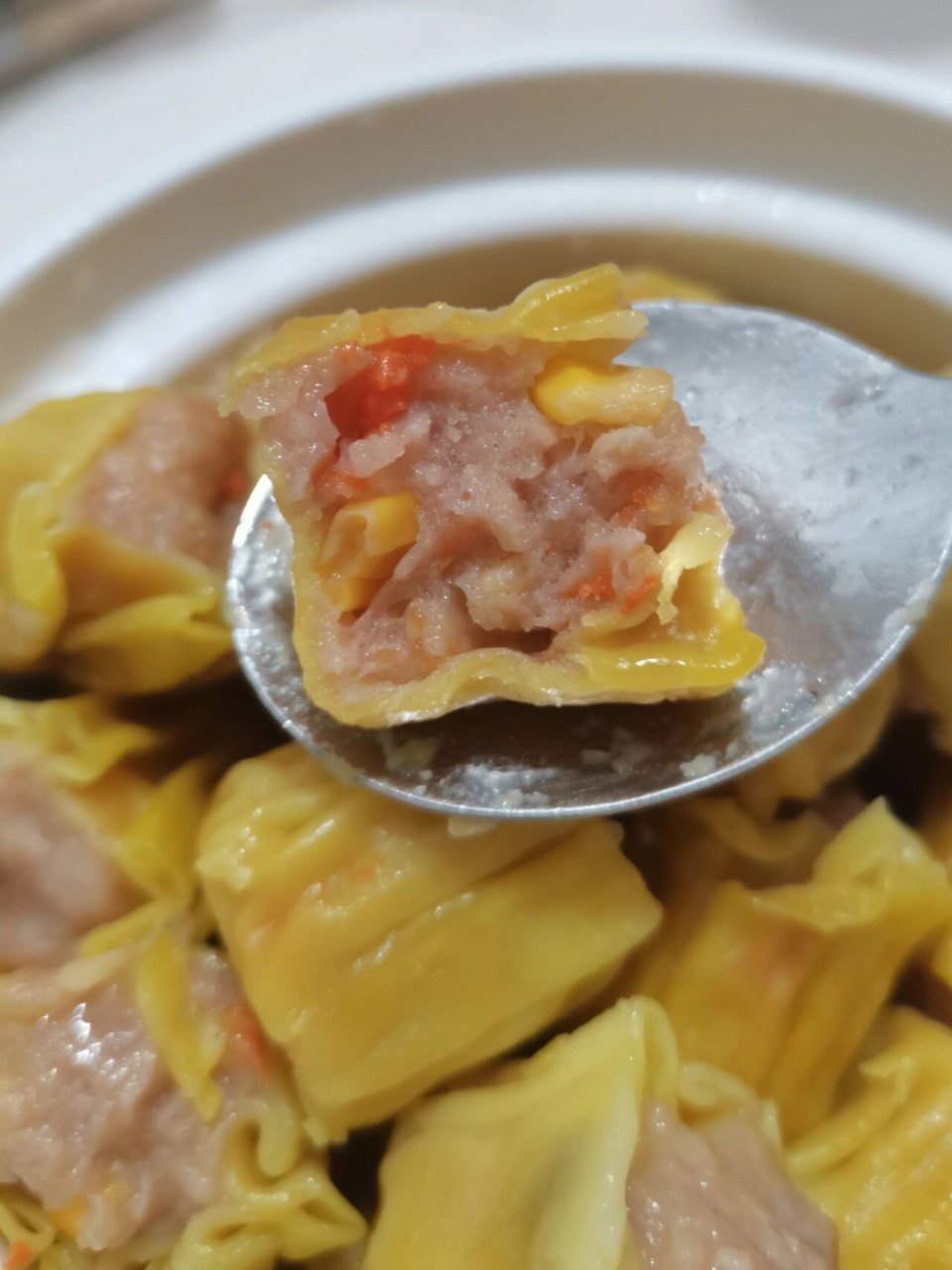 美团优选——鸿津翡翠干蒸 蒸完晾凉一会儿会稍微好吃点 	 口感不太行