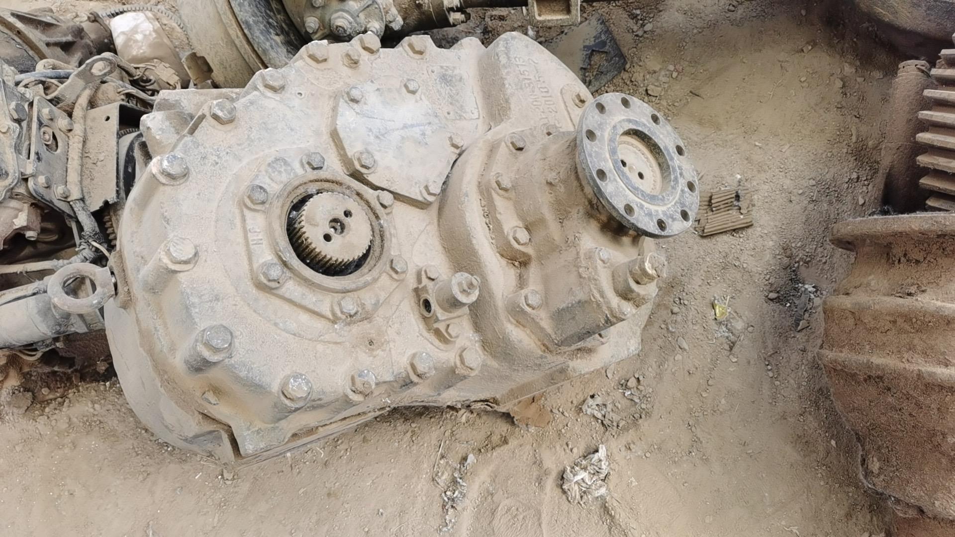 陕汽2190分动箱株洲2000齿轮箱