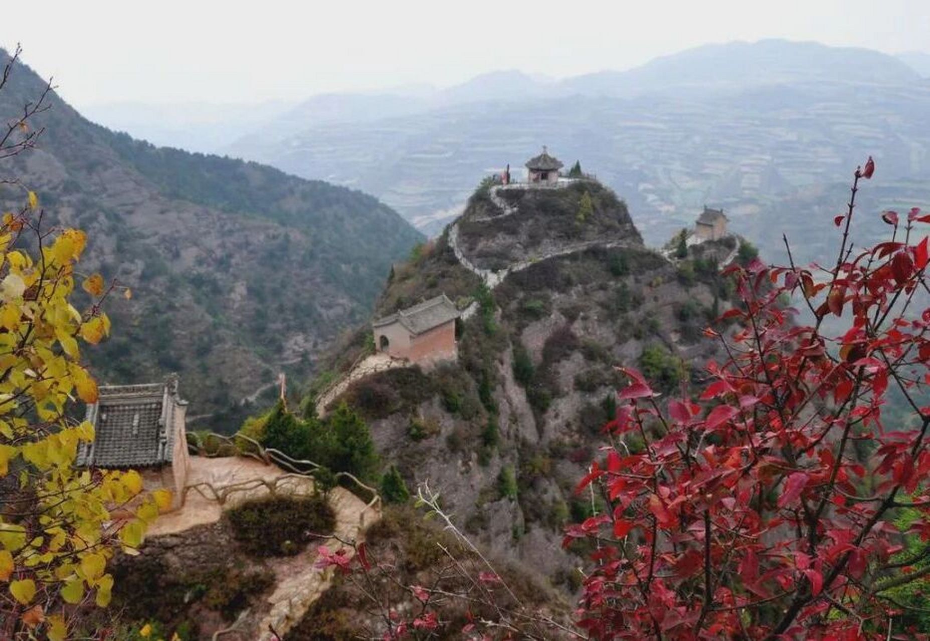 礼县铁笼山图片