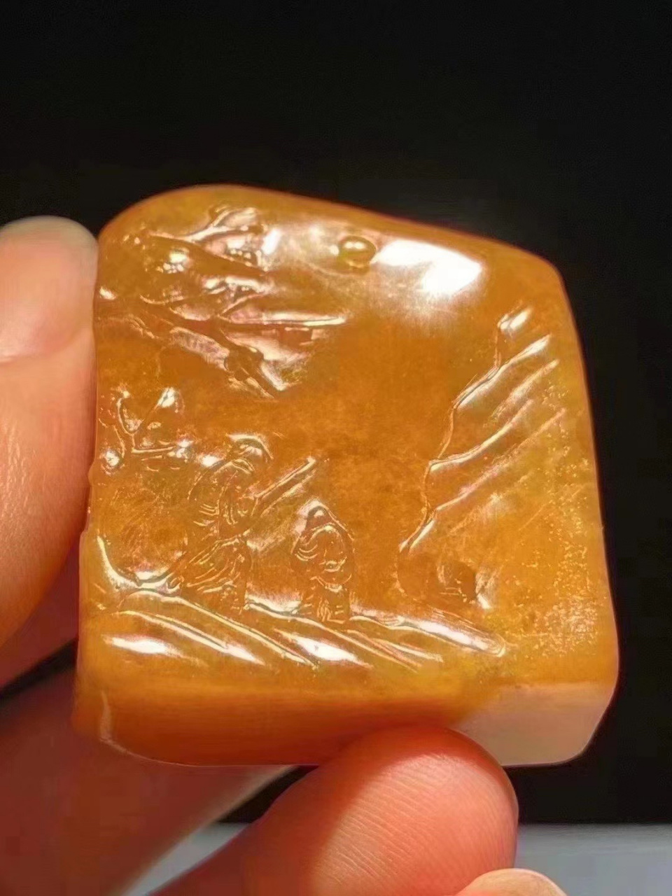 顶级帝王石寿山田黄冻 顶级帝王石寿山田黄冻 深山访友 净重61.6克 3.