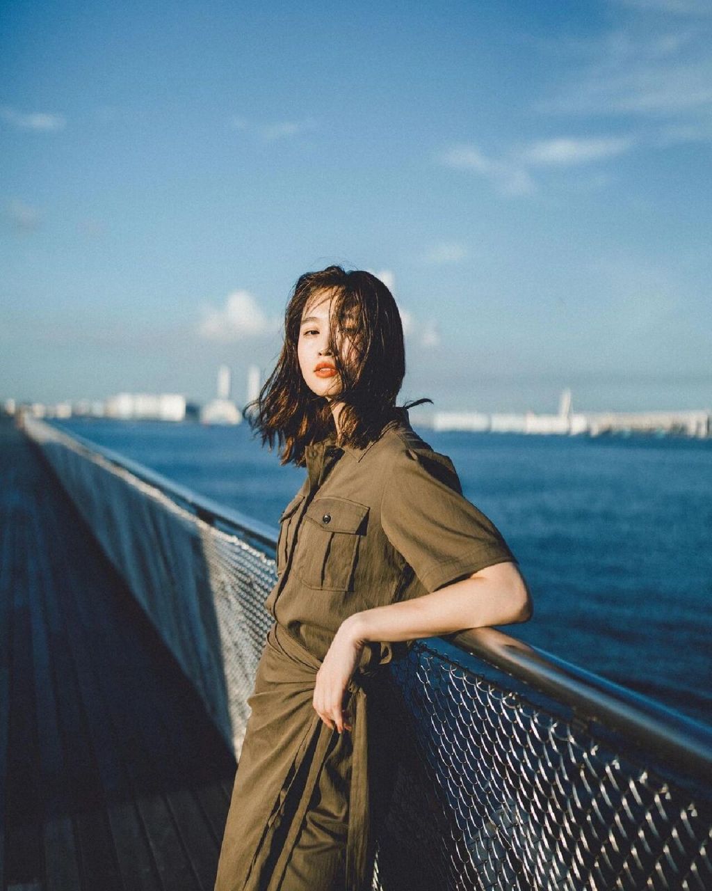 每日一学 人像照片 51/500 照片作者:samalive 1.