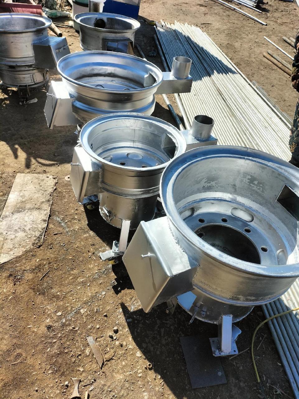 汽车轮毂柴火灶,带风机口,尺寸60cm,高度60cm,可放6-8印锅,60cm50cm40