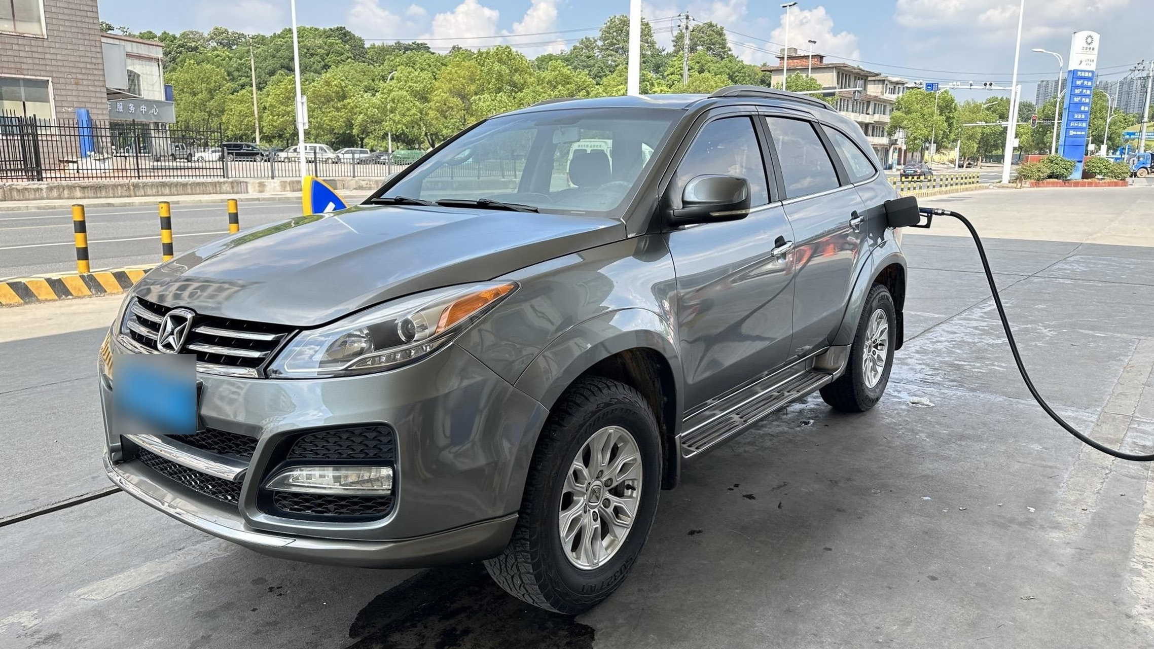 真实油耗测试.16年江铃驭胜s350 2.4t自动两驱柴油豪华版5座.