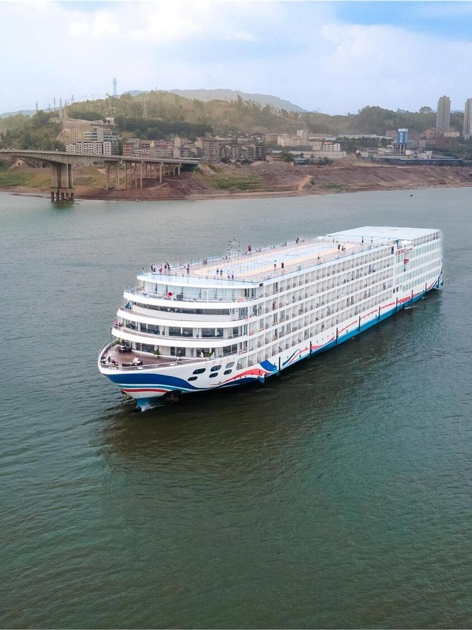 种草,适合小仙女的豪华五星游轮—神女三号 长江三峡上有一个神女峰