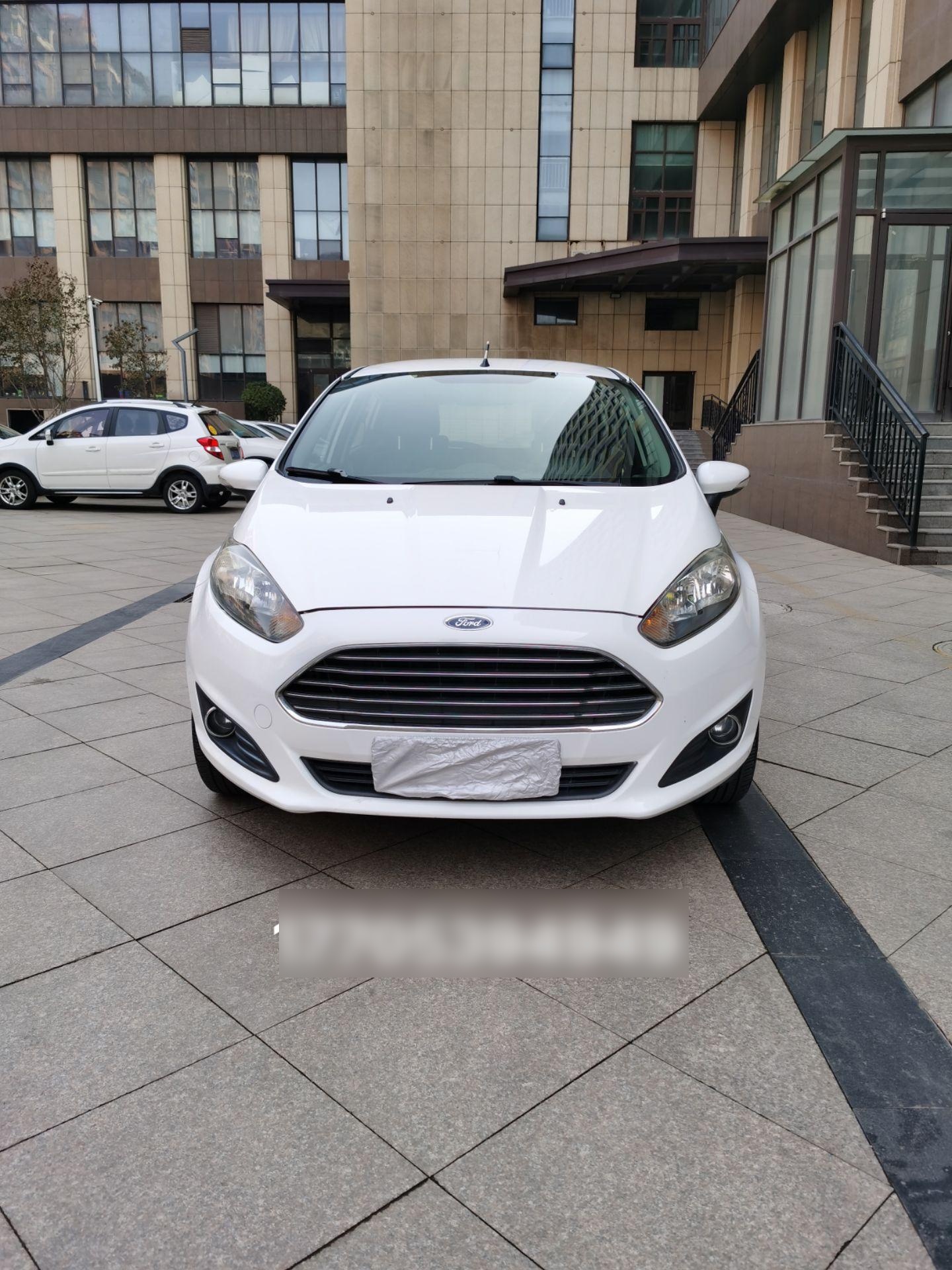 新到近14年新款福特嘉年华