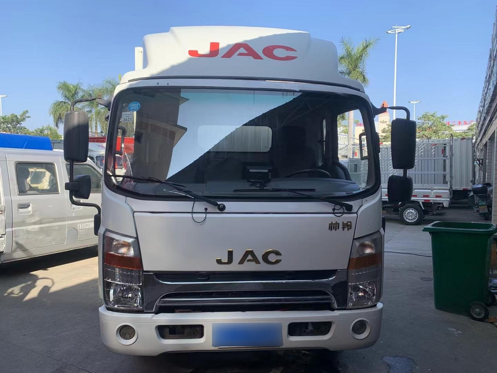 江淮帅铃q6   厢式货车2017年5月上牌,配:淮柴130马力发动机,车厢尺寸