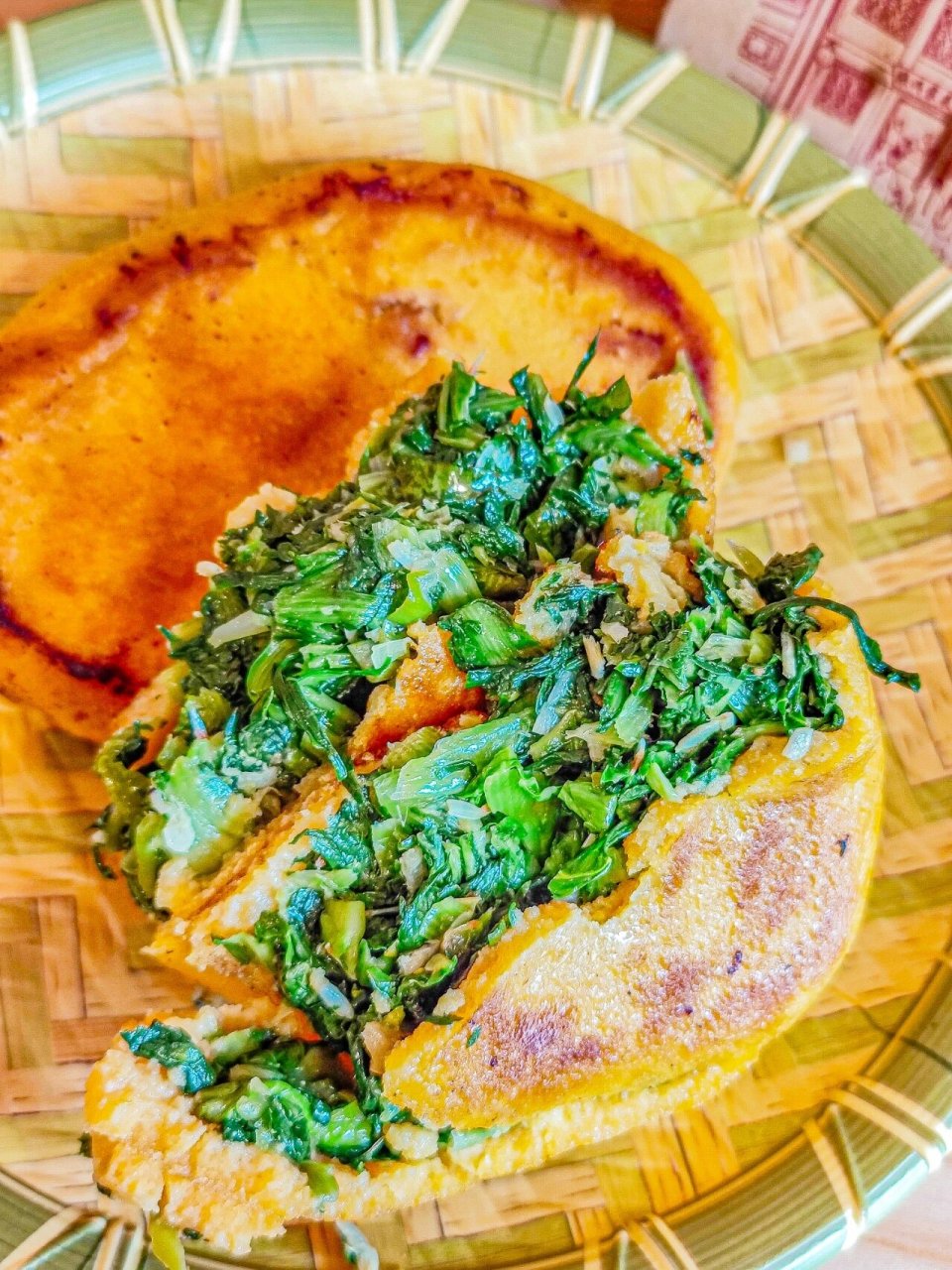 大连也有瓦房店专属菜饼子6015掰开满满鱼肉 大连也有不发面的菜