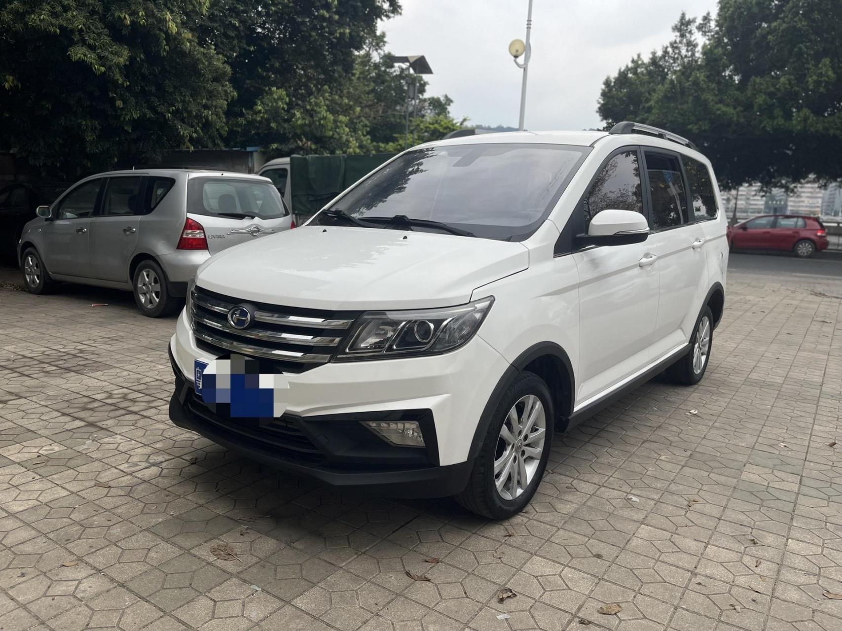 2018年昌河m70,头等舱大七座 ,原版原漆,跑了7万多公里  ,1.