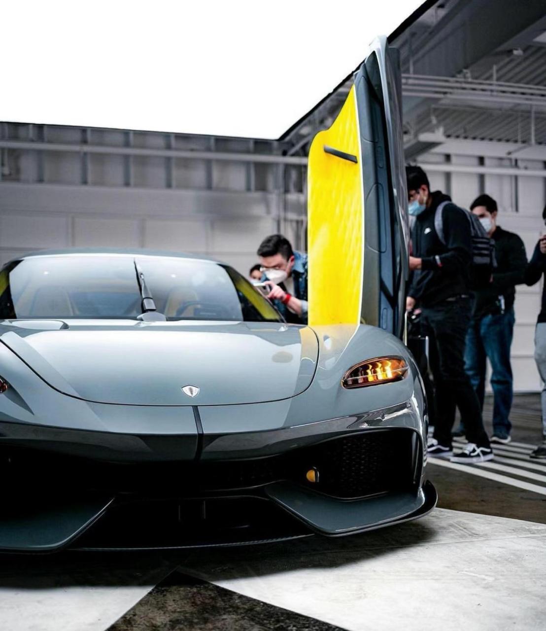 "破 三 缸"柯尼塞格gemera采用2.