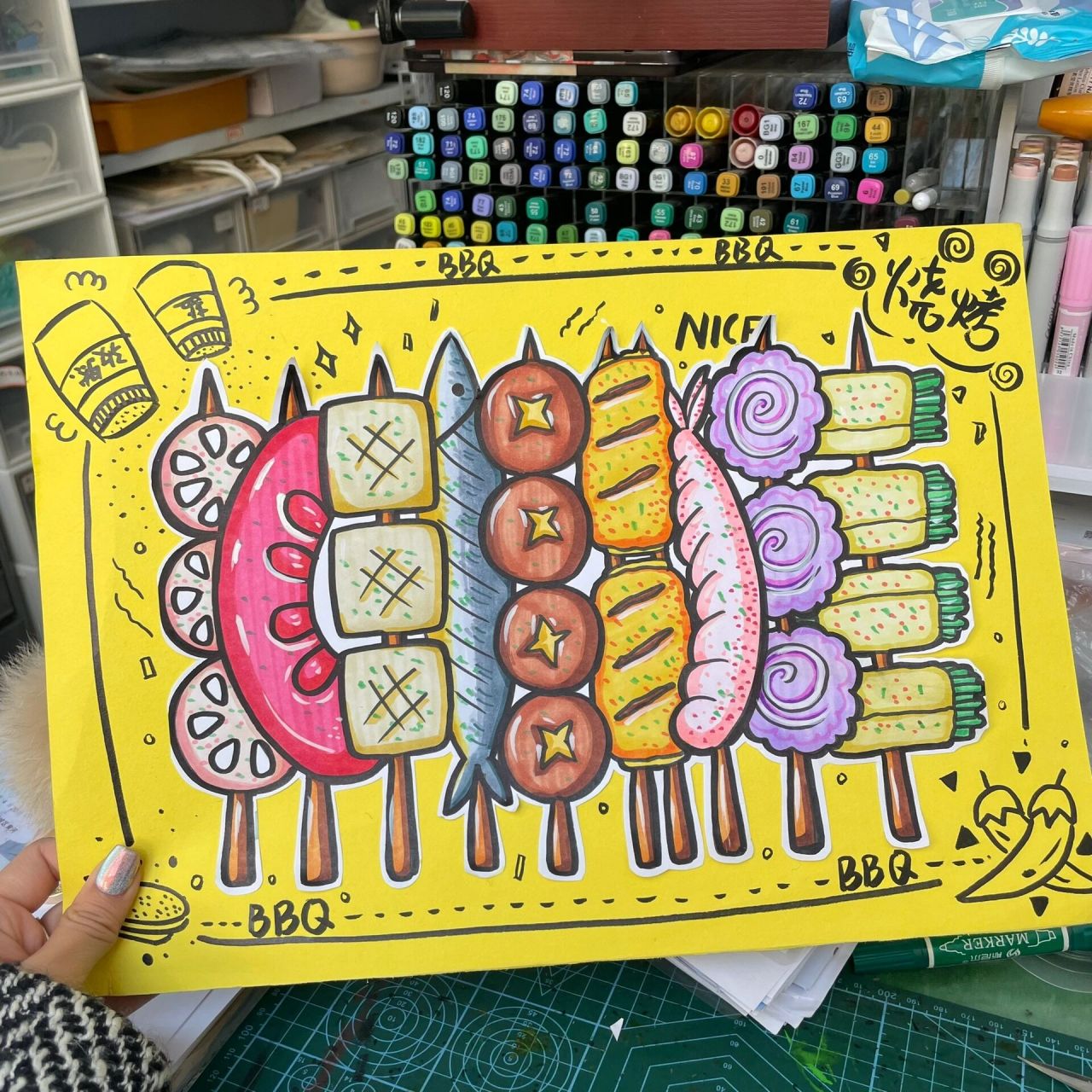 美食篇 美术主题儿童画 烧烤 最近淄博烧烤97了,咱们也来尝尝烧烤吧