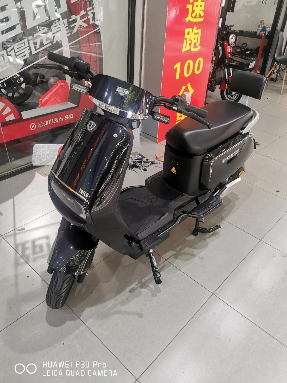 台铃电动车 《可川》超能j版,金刚黑,靠背版.