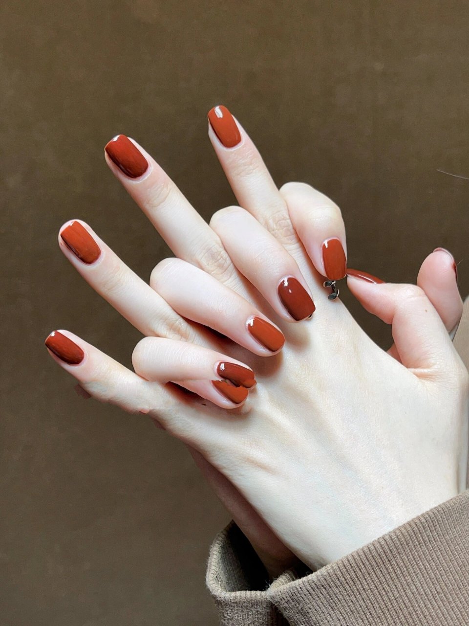 美拉德配色92秋日撞色美甲 简约显白 78图片是涂2层的效果 大家