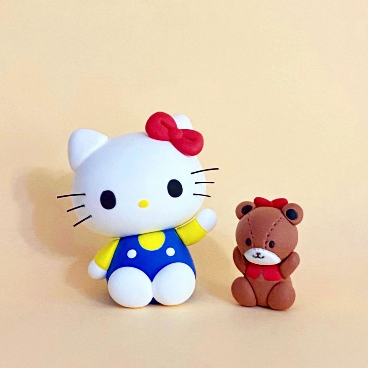 超轻粘土hello kitty教程  我如约来更新了.