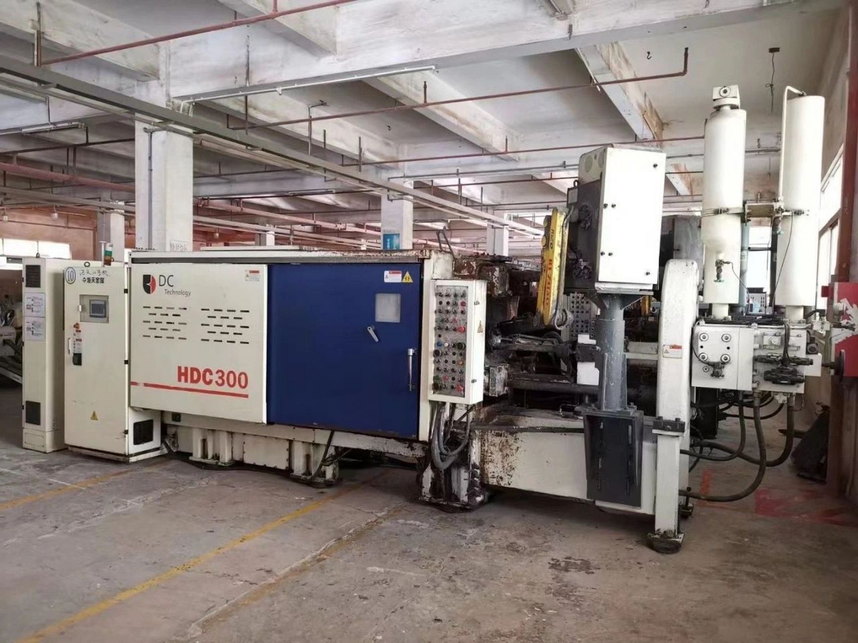 海天300压铸机,力劲压铸机 海天300压铸机,力劲压铸机