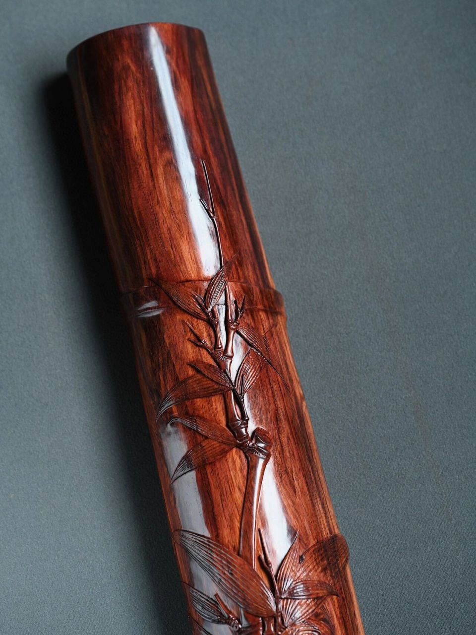 " 竹影和诗瘦 " 海南黄花梨"竹影和诗"镇尺 老料紫油梨,荧光感十足,器