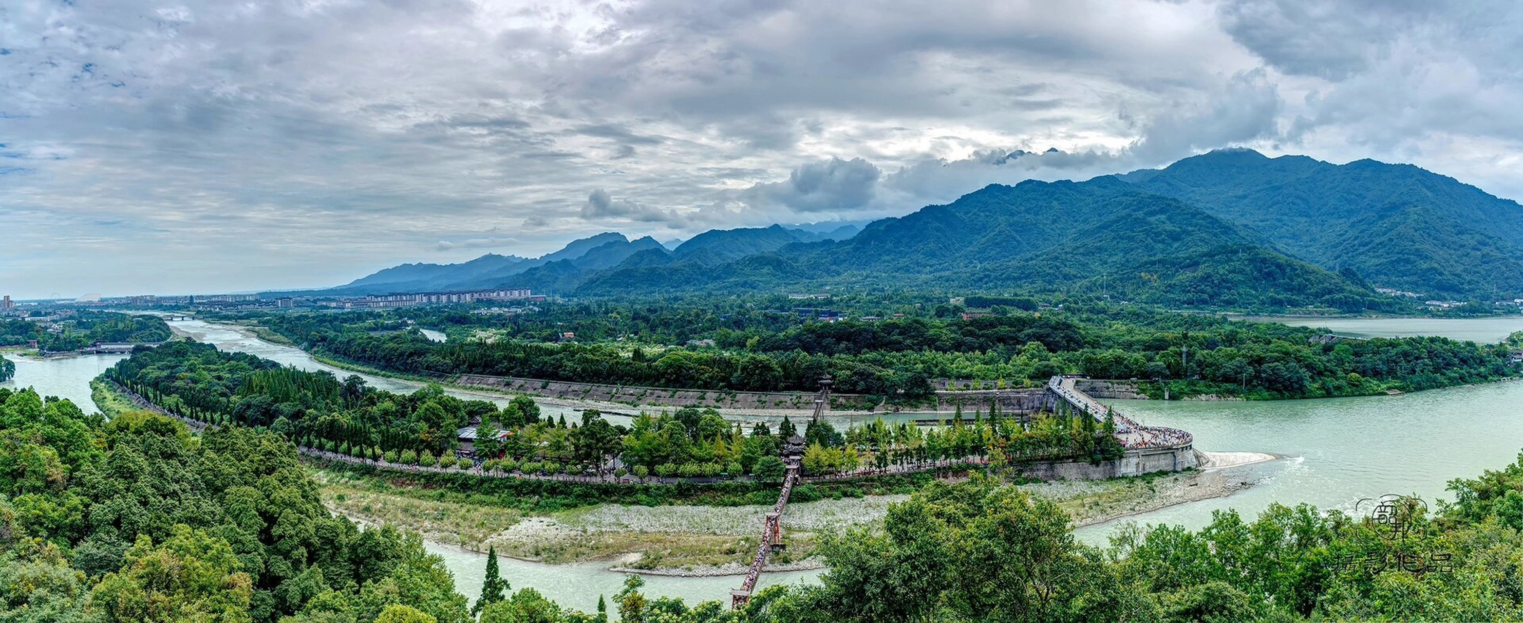 都江堰景区俯瞰全景