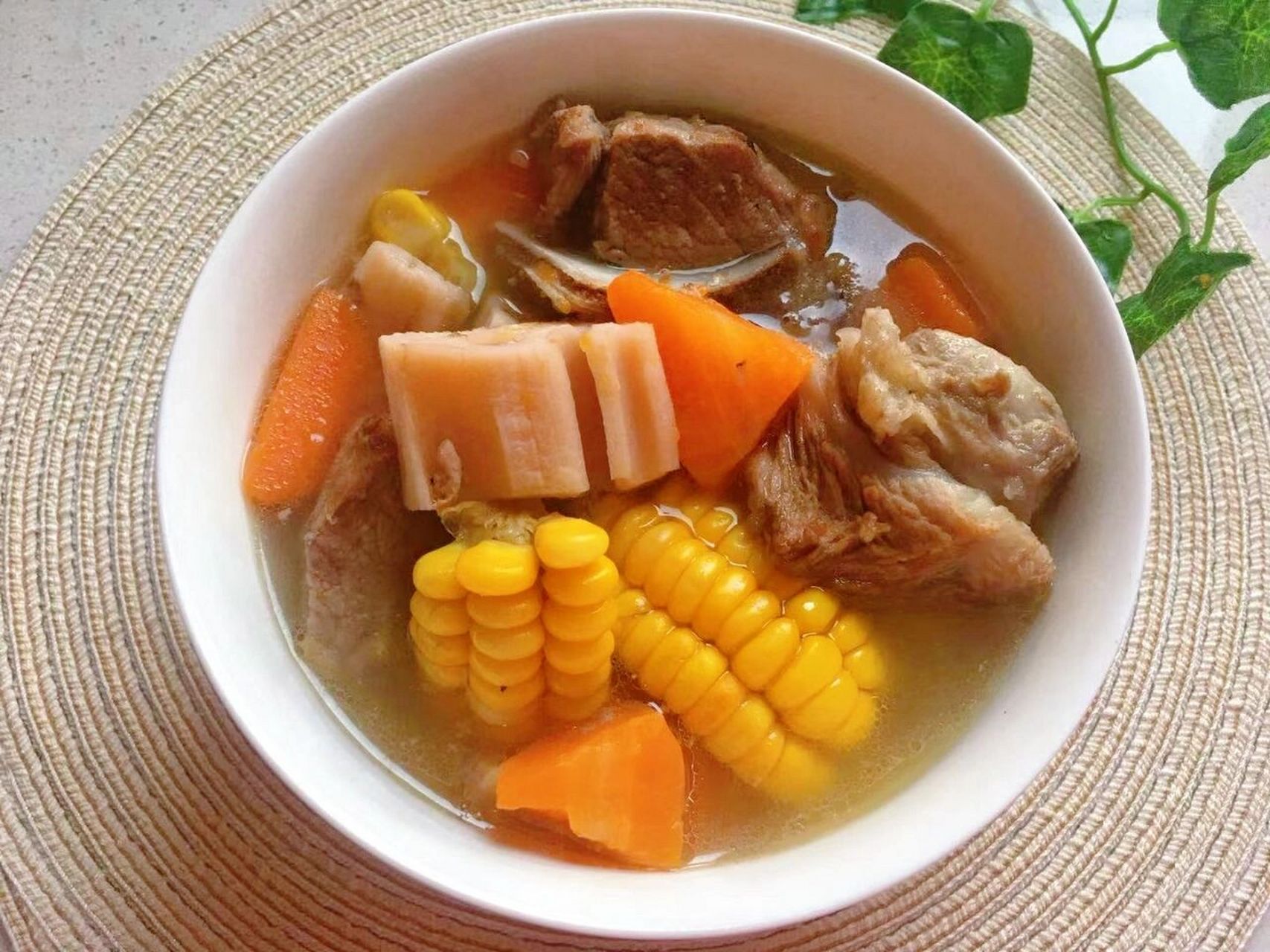 975秒学会汤鲜肉嫩的玉米莲藕排骨汤6015 975秒学会汤鲜肉嫩