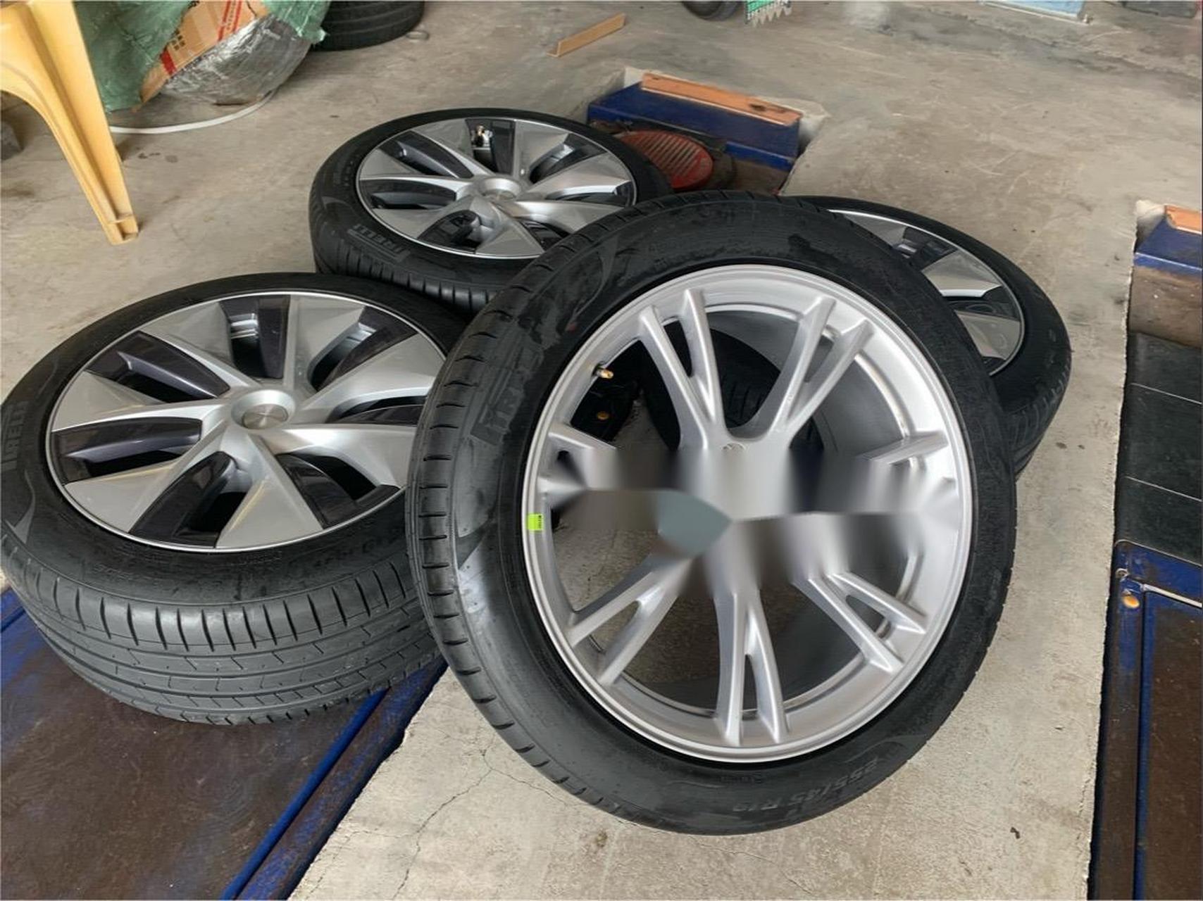 特斯拉modely原厂原配19寸倍耐力轮胎 20寸米其林 21寸倍耐力轮胎