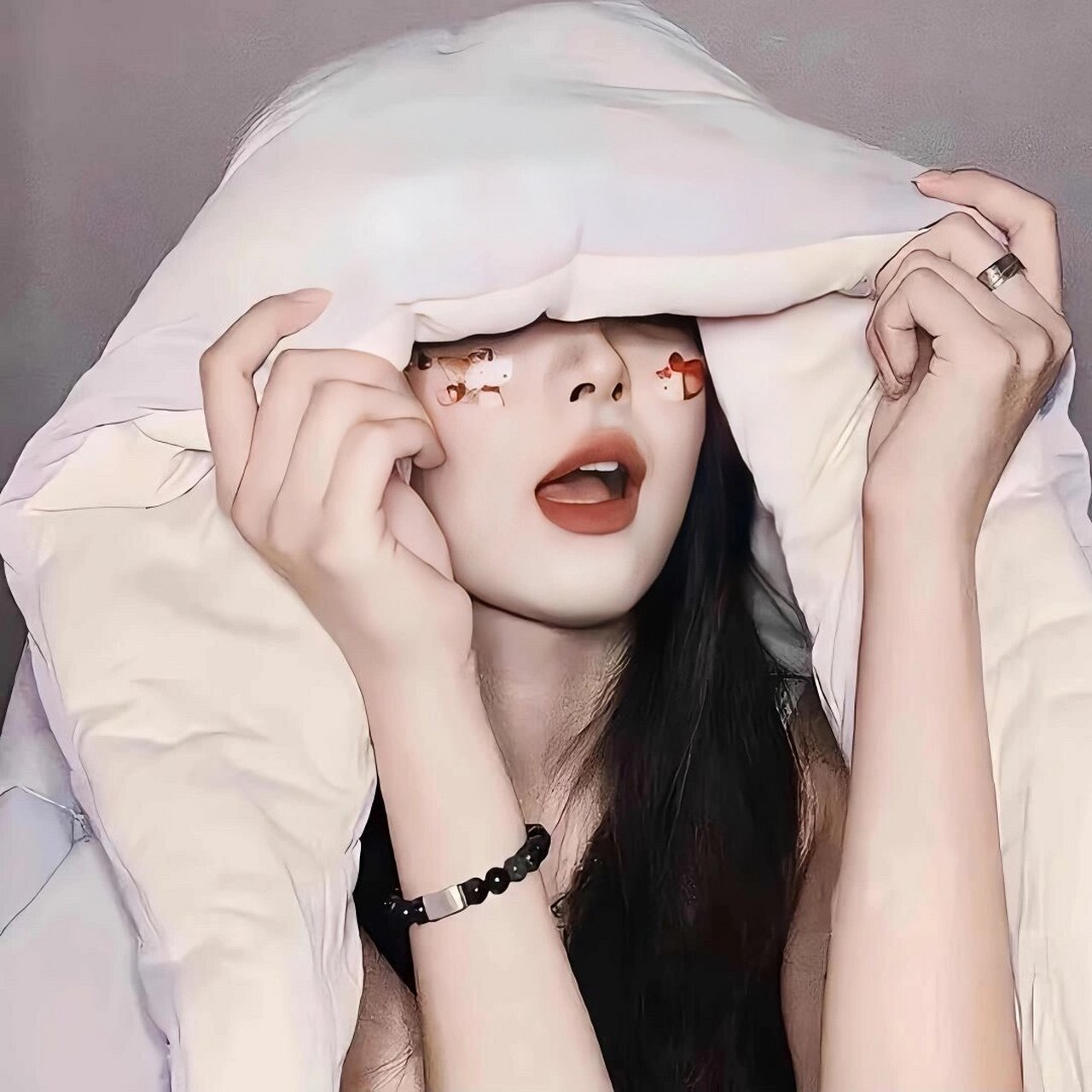 清冷感厌世女生头像 优质高级感女生头像