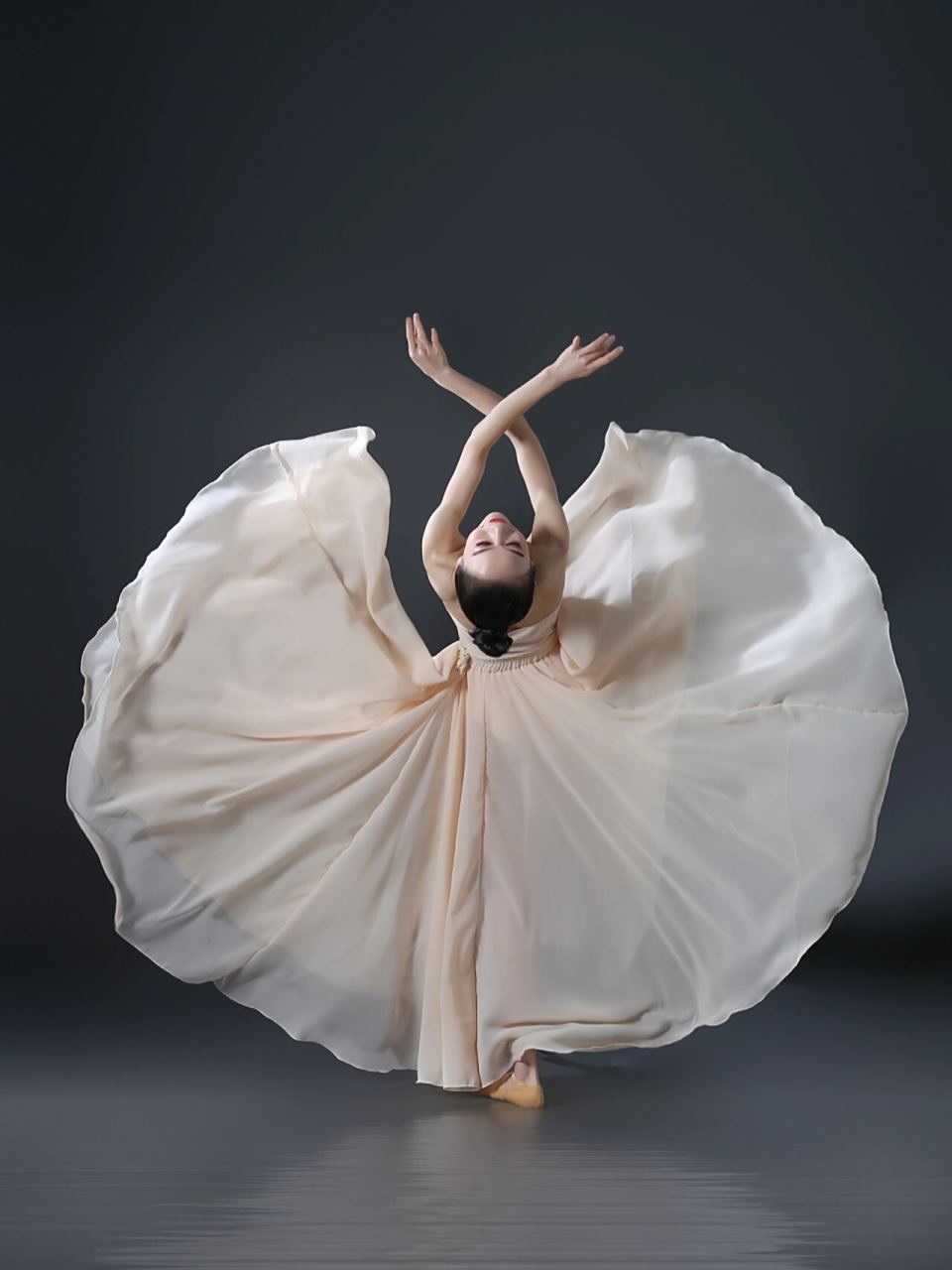 舞蹈大摆裙写真 舞蹈摄影 舞蹈写真动作分享 每一个舞姿都绽放着属于