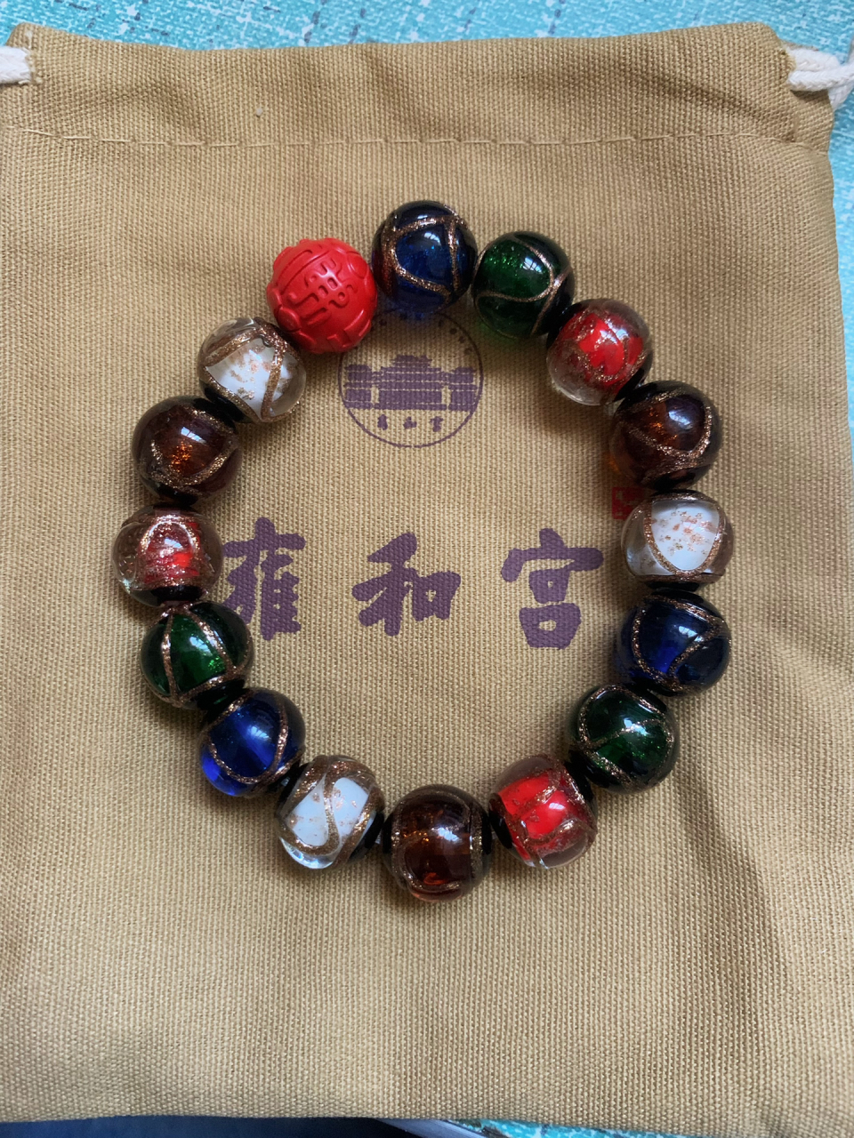 佩戴雍和宫香灰手串有什么讲究及寓意 神前供香,祈求除灭烦恼,获得
