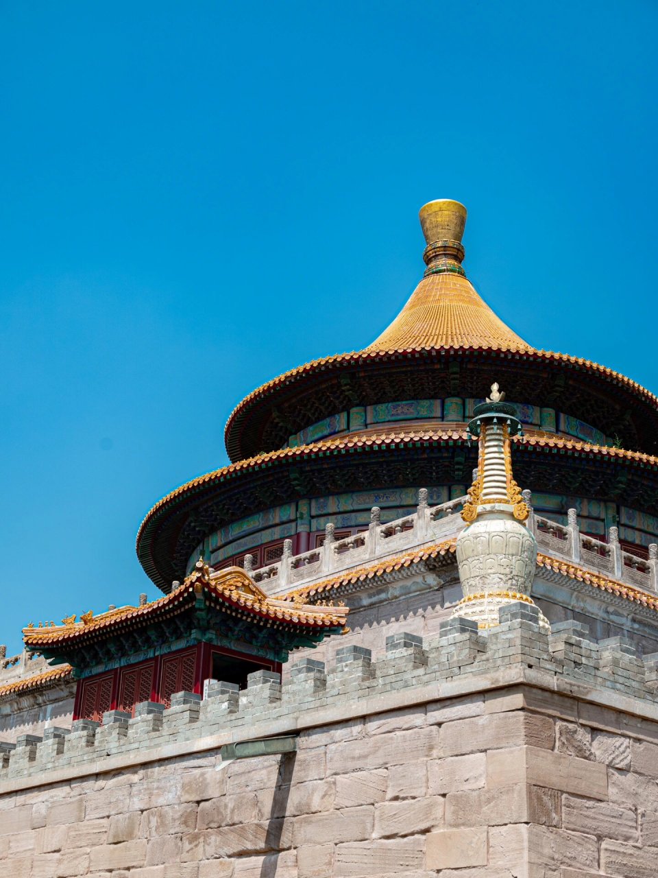 07 	 普乐寺,承德外八庙之一,寺内主体建筑"旭光阁"仿北京天坛的