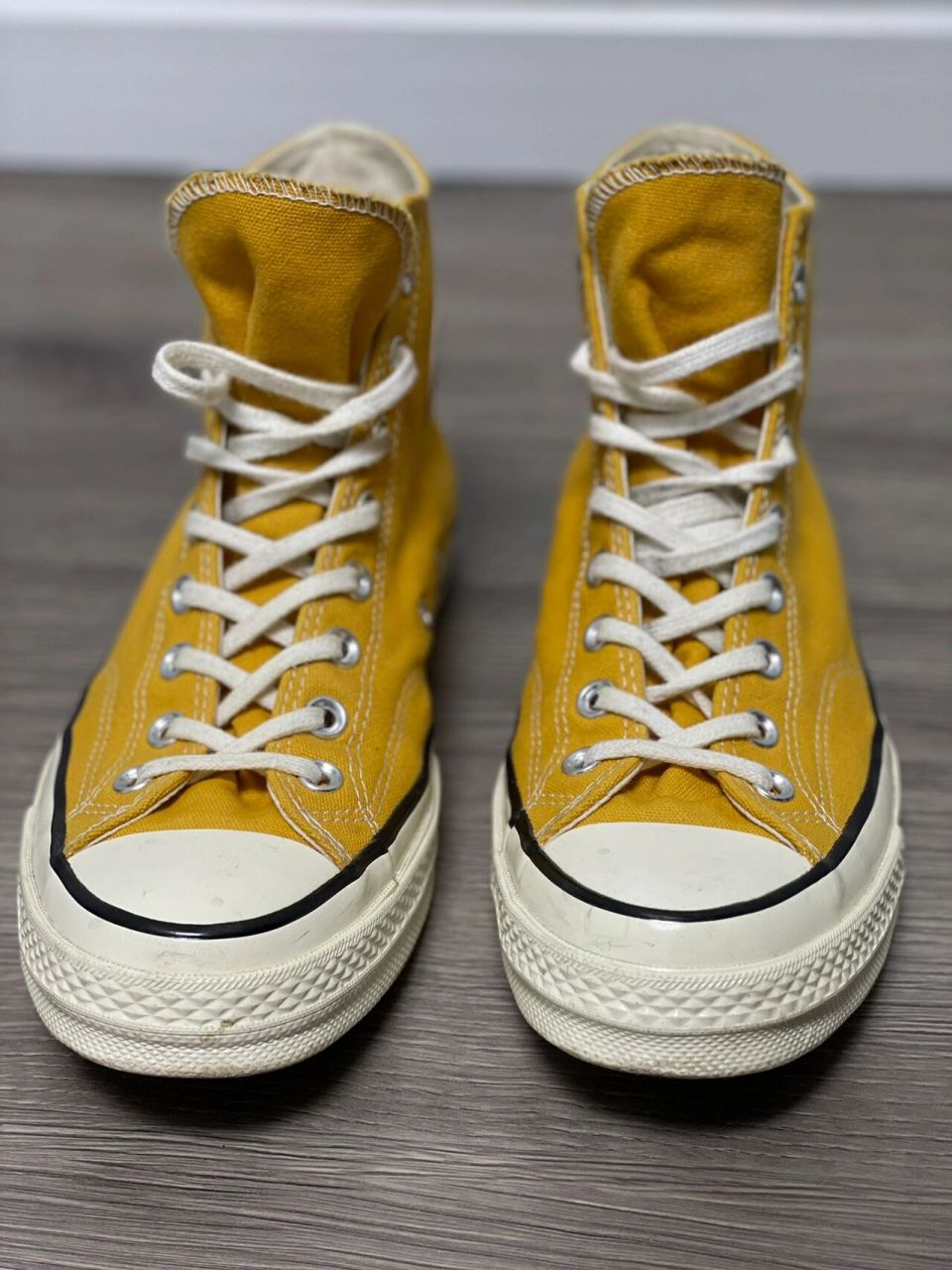 落叶黄色匡威84消毒水漂白 漂白完后好看多啦