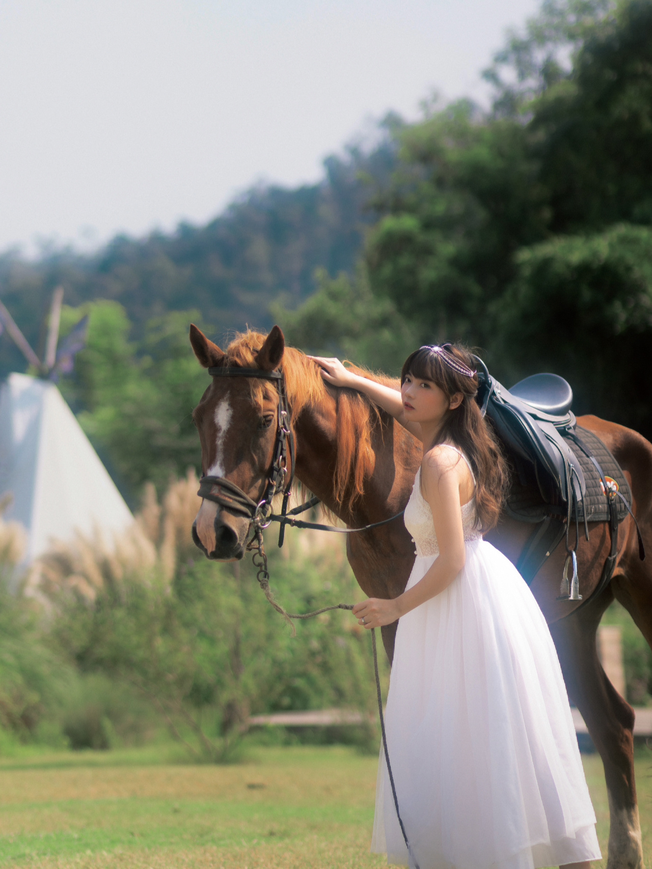 第一次发现清远有可以骑马拍照的地方 99干嘛干嘛露营地 穿着公主