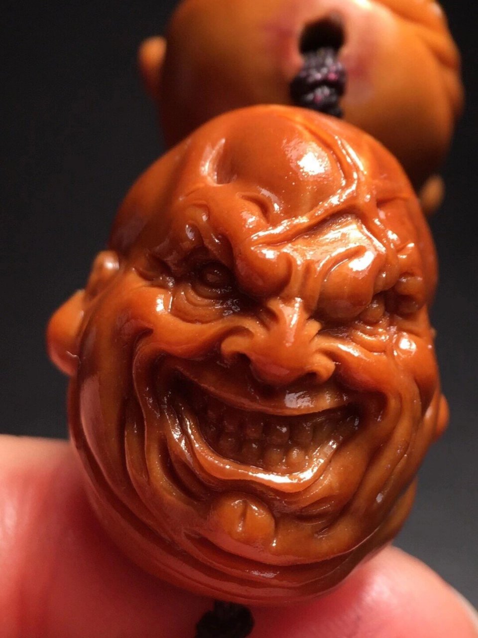 橄榄核雕《山鬼恶僧》 29999215高端精品,纯手工,【山鬼恶僧】