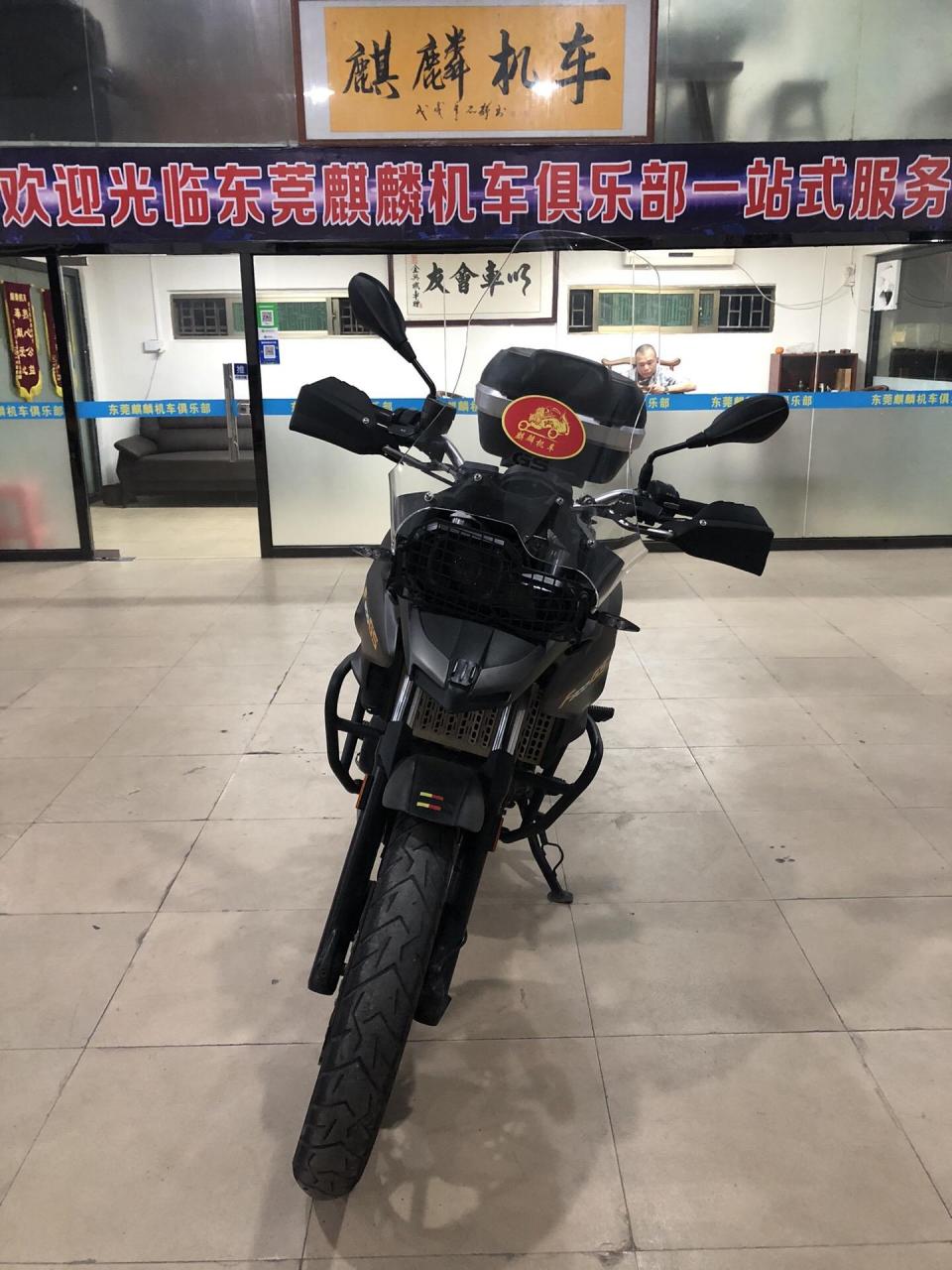 宝马f700 gs. 证件齐全,精品车况