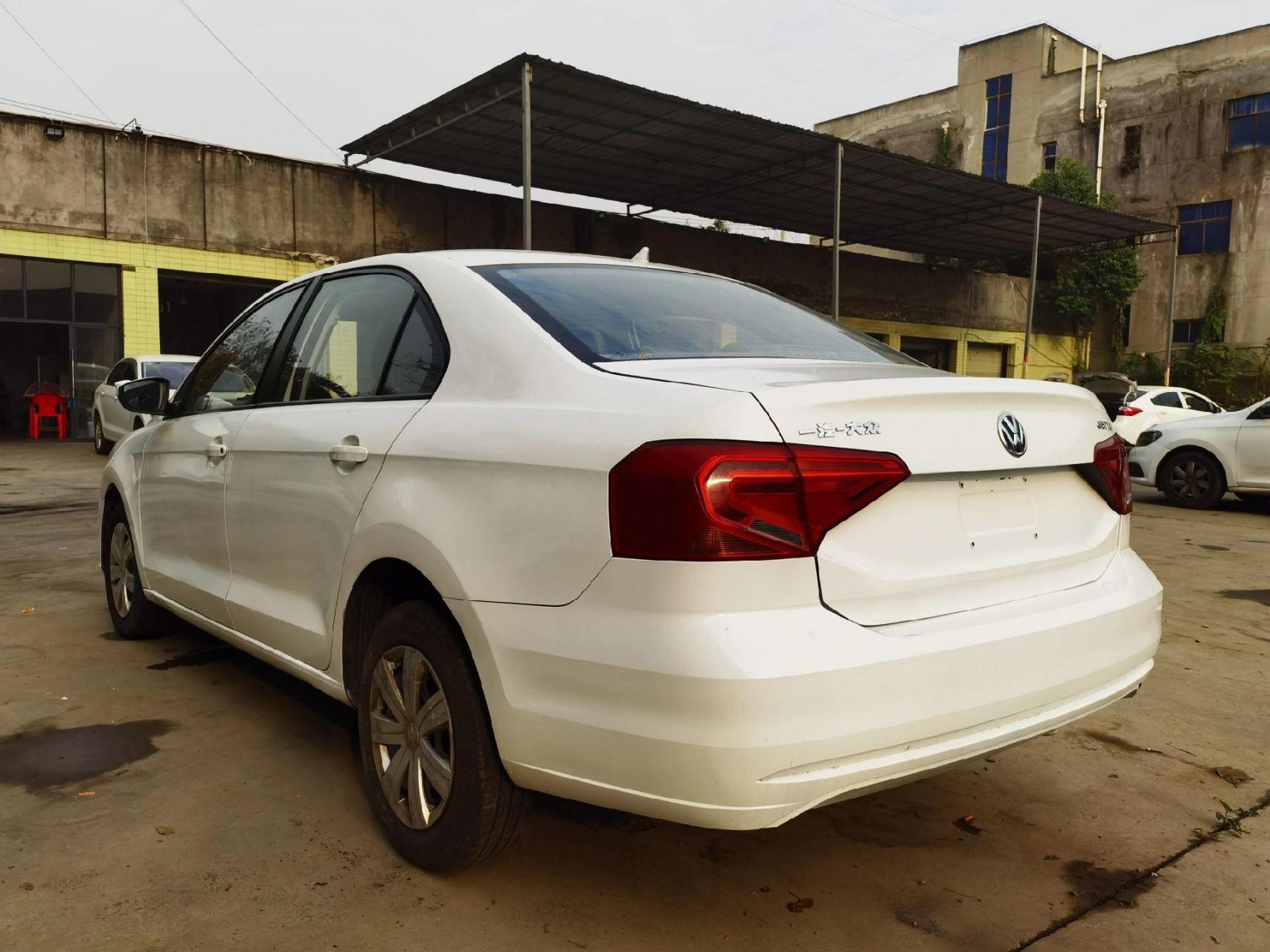 原厂油气两用捷达车况原版无事故特价便宜出喜欢的来 练手代步车