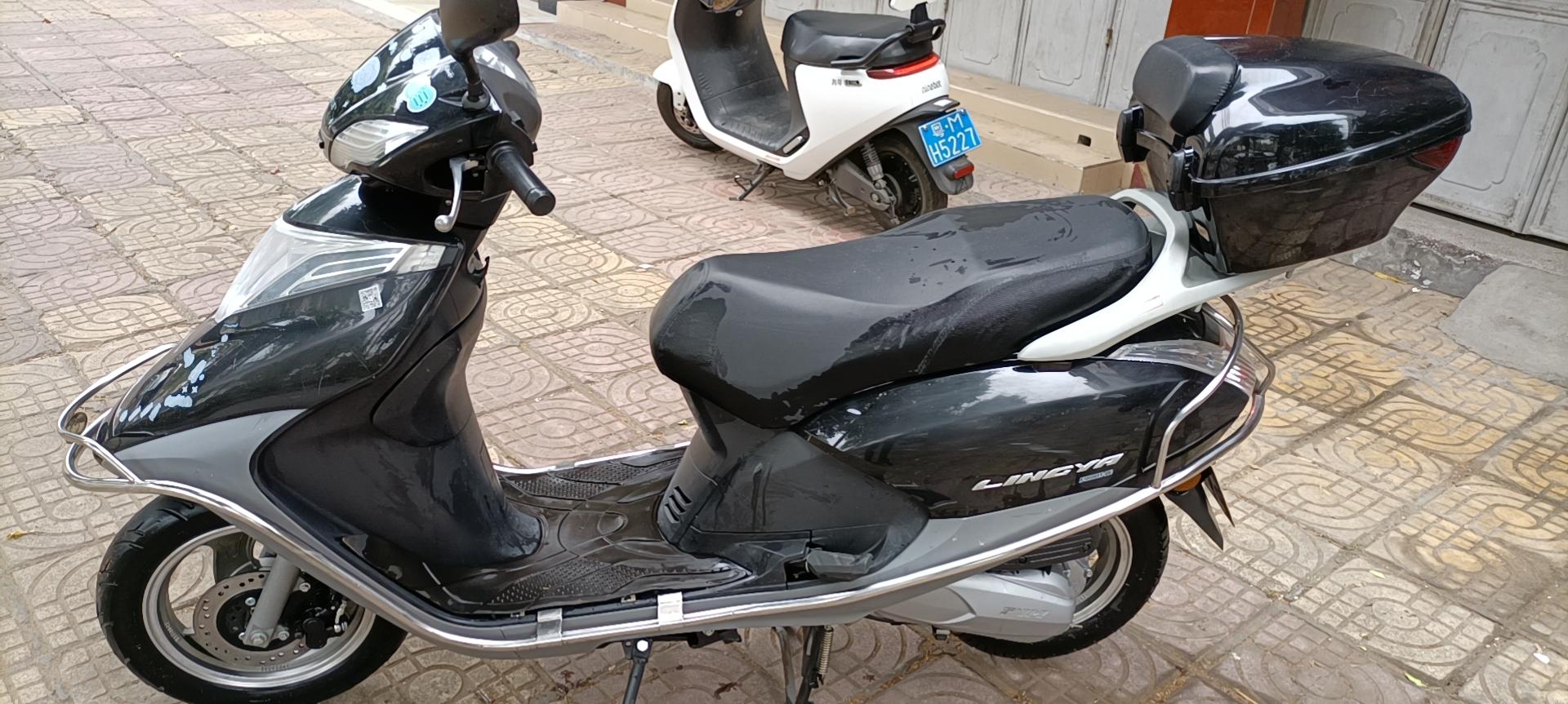 出售台飞鹰100本田机,成色新,机头极品无拆无修,仿本田喜鲨机头,推动