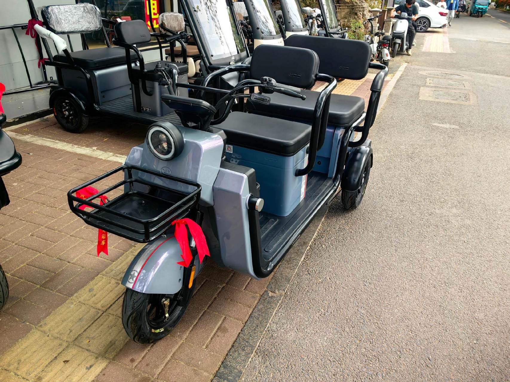 万仕达不光是大气有格调还有安全和好骑性价比高的电动车推荐