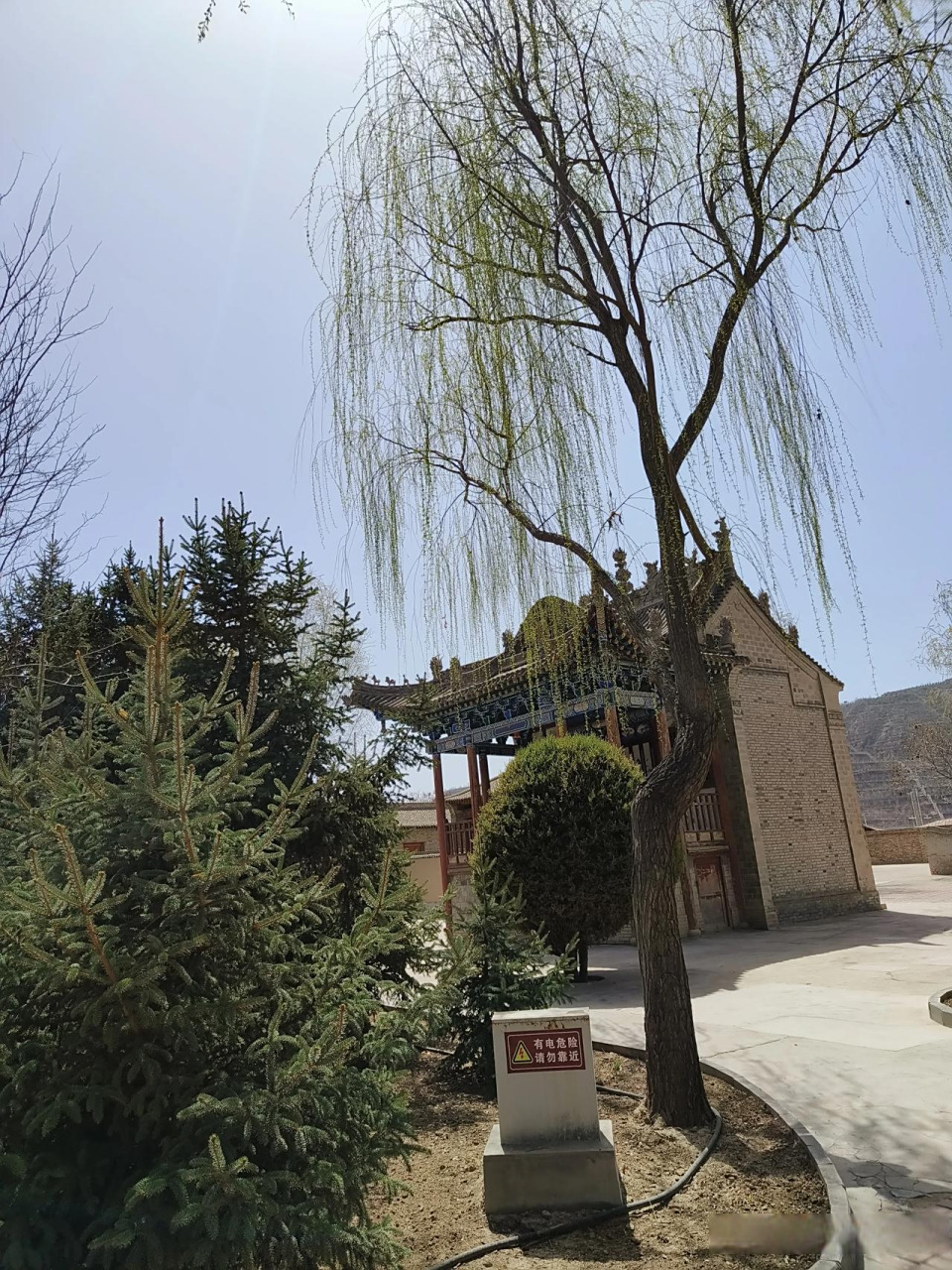 周末小憩,参观会宁会师园