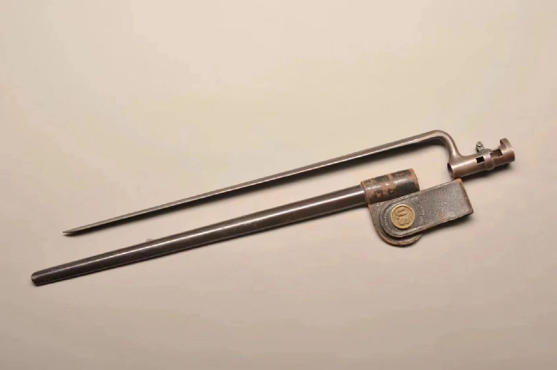 英式19世纪套筒刺刀全品 提要: 英国十九世纪中期装备的主要刺刀,也是