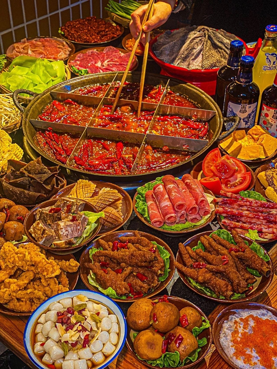 那些让人眼馋的火锅图片冬天太适合吃火锅了