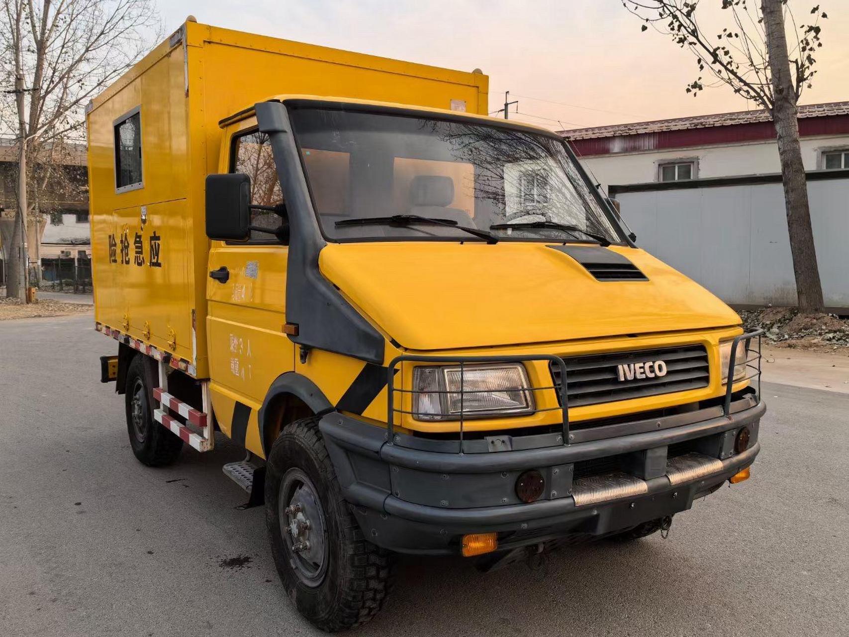 极品准新依维柯2045,柴油电喷3.